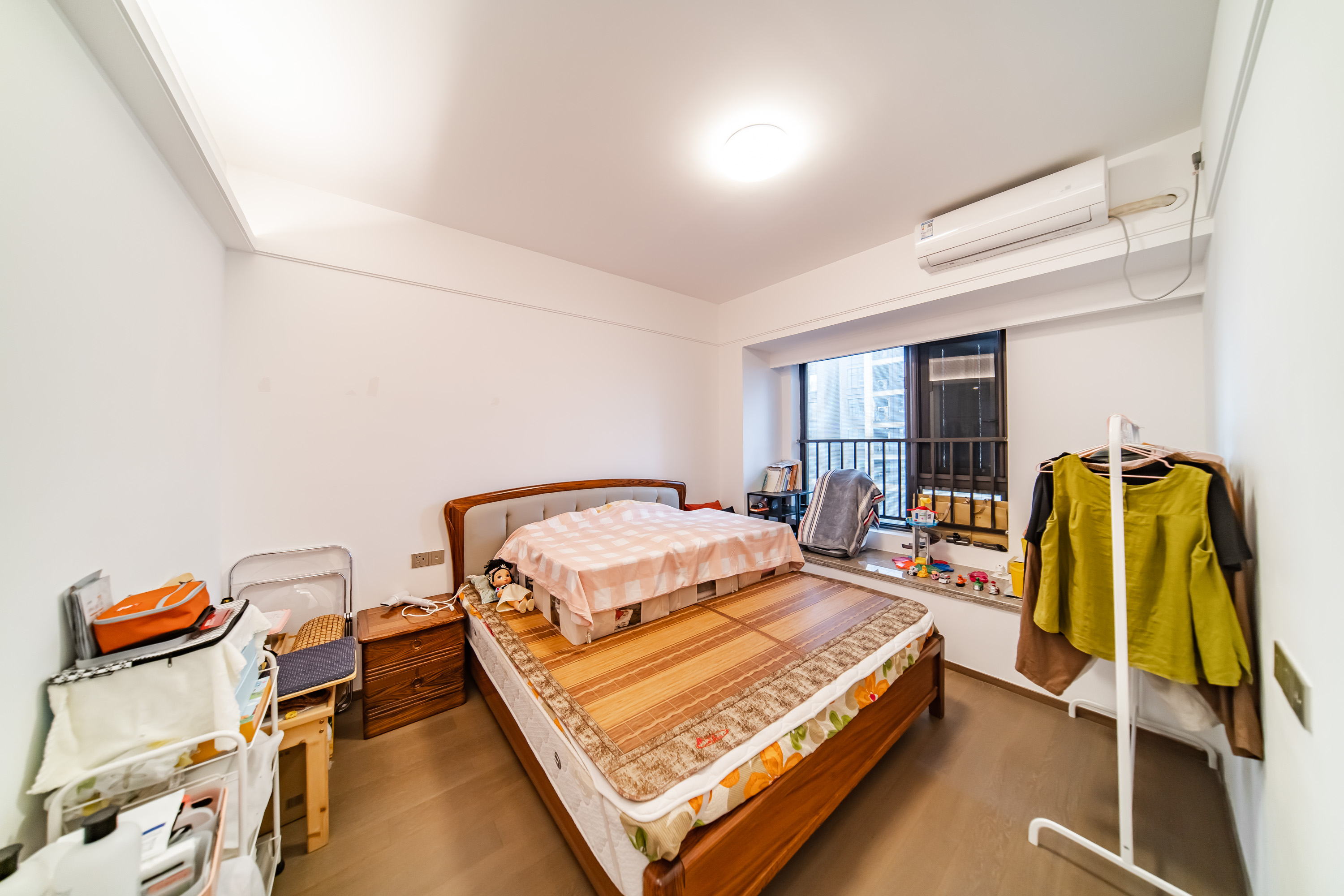 建发电建江山悦 3室2厅2卫 130.0万 建发电建江山悦 3室2厅2卫 130.0万卧室