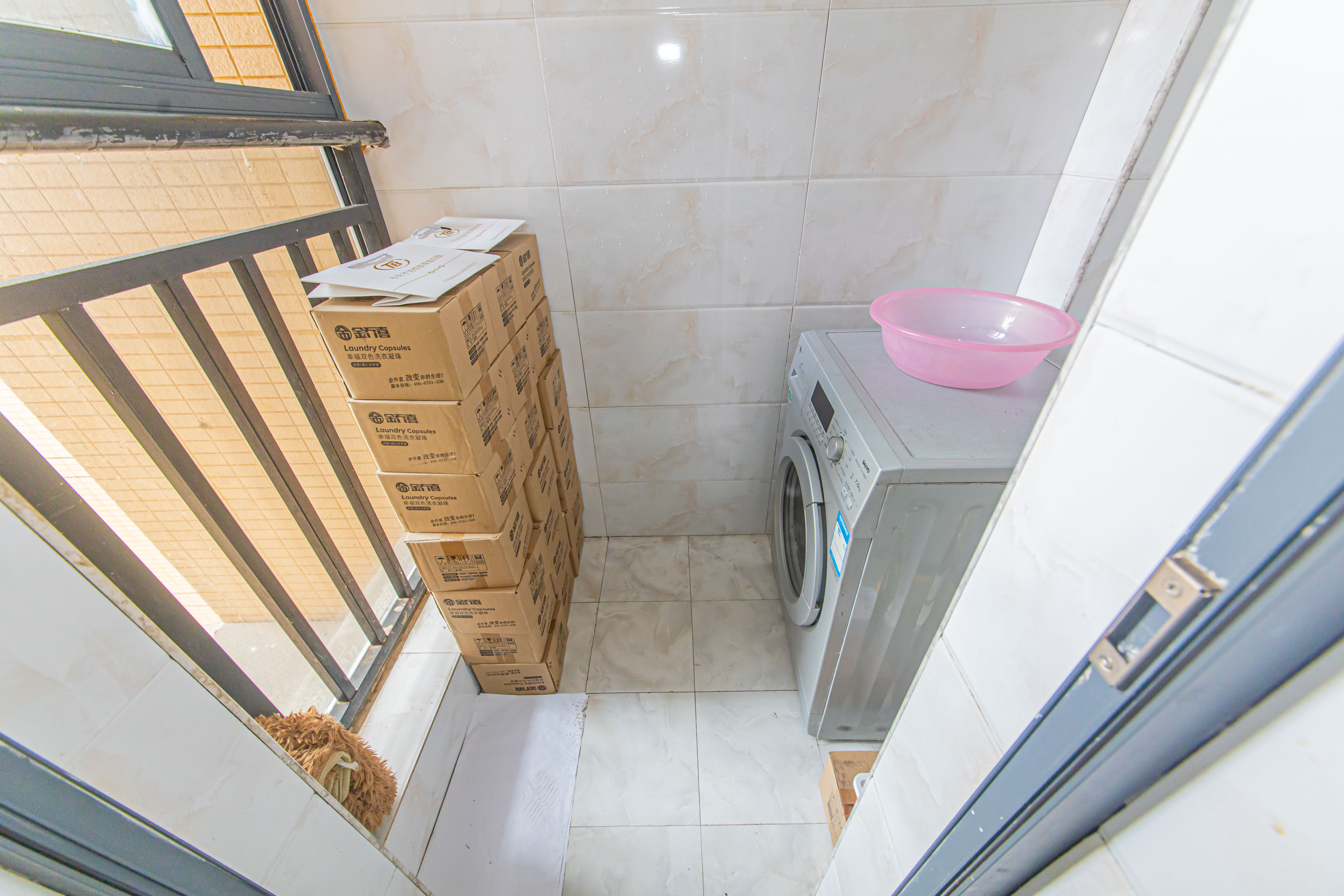 中建芙蓉嘉苑 2室2厅1卫 75.0万 中建芙蓉嘉苑 2室2厅1卫 75.0万厨房