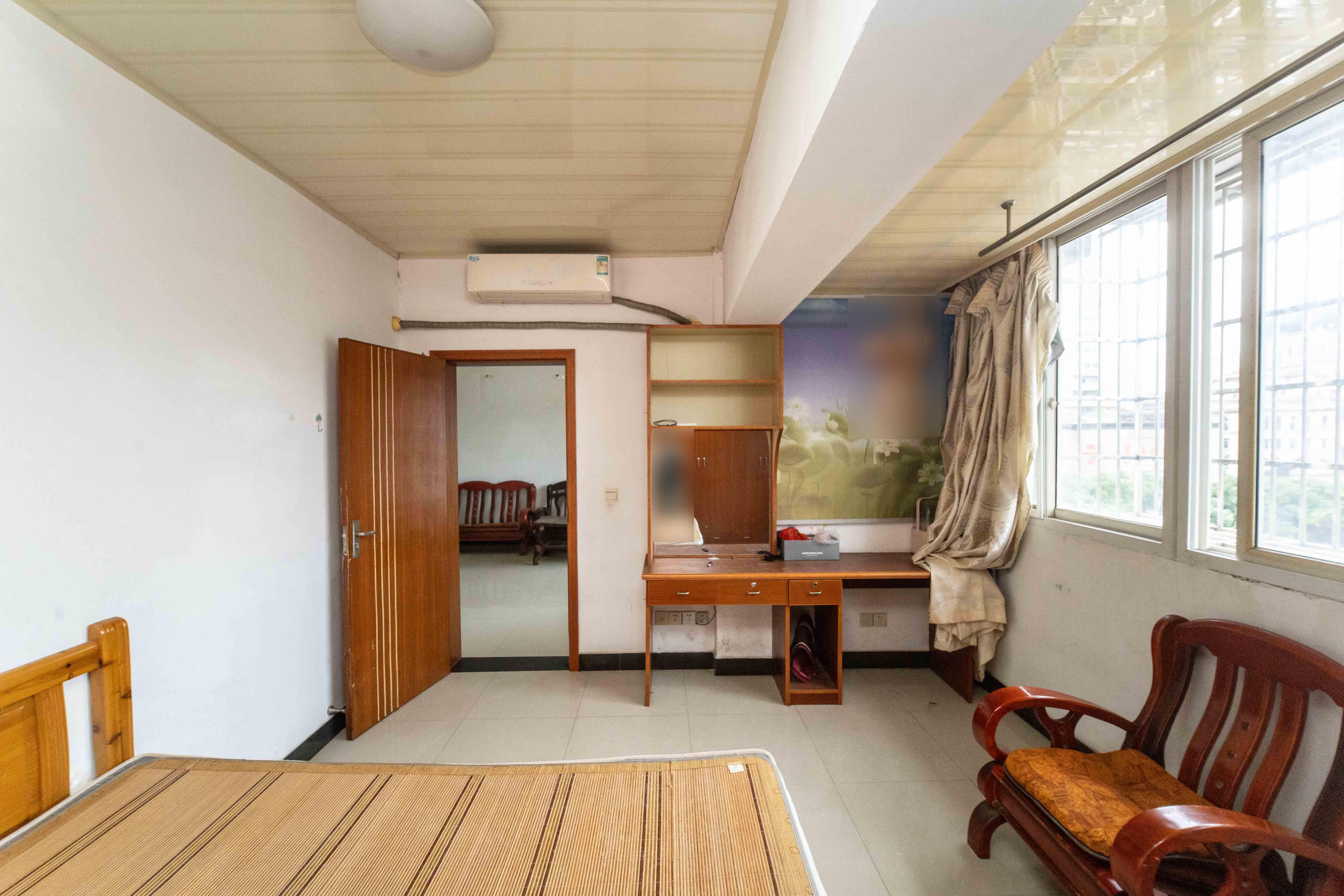 长建建材市场  3室2厅2卫    45.0万 长建建材市场  3室2厅2卫    45.0万卧室