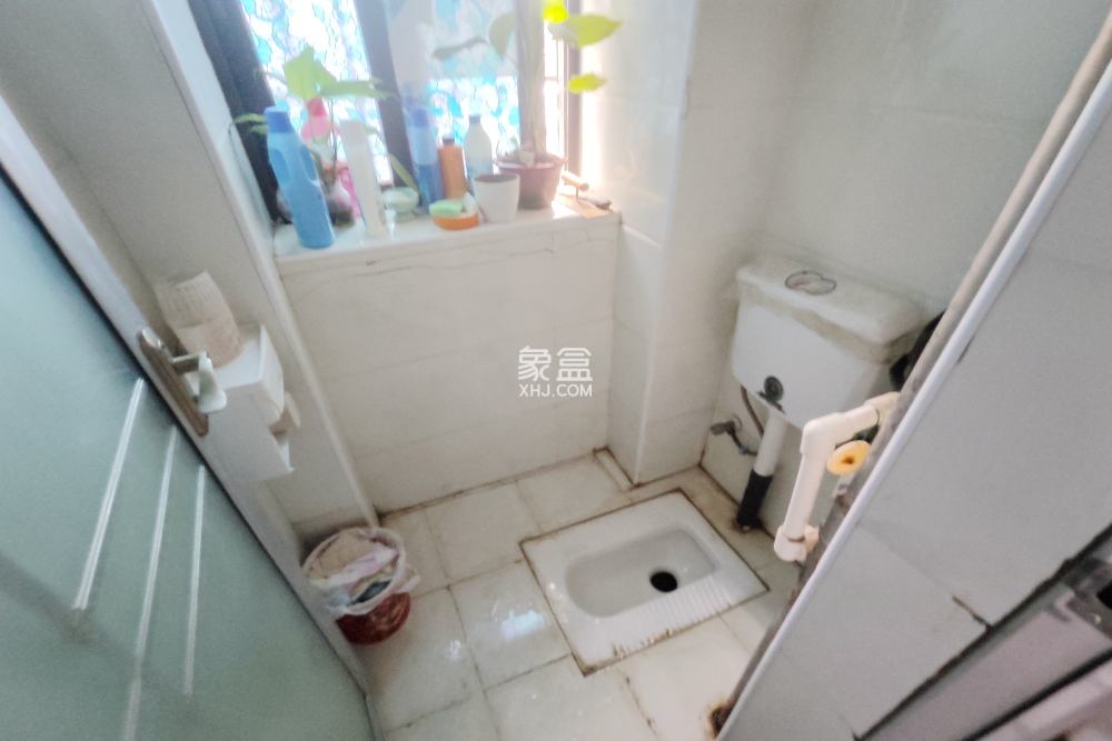 上王家沖小區(qū)  3室2廳1衛(wèi)   71.00萬(wàn)
