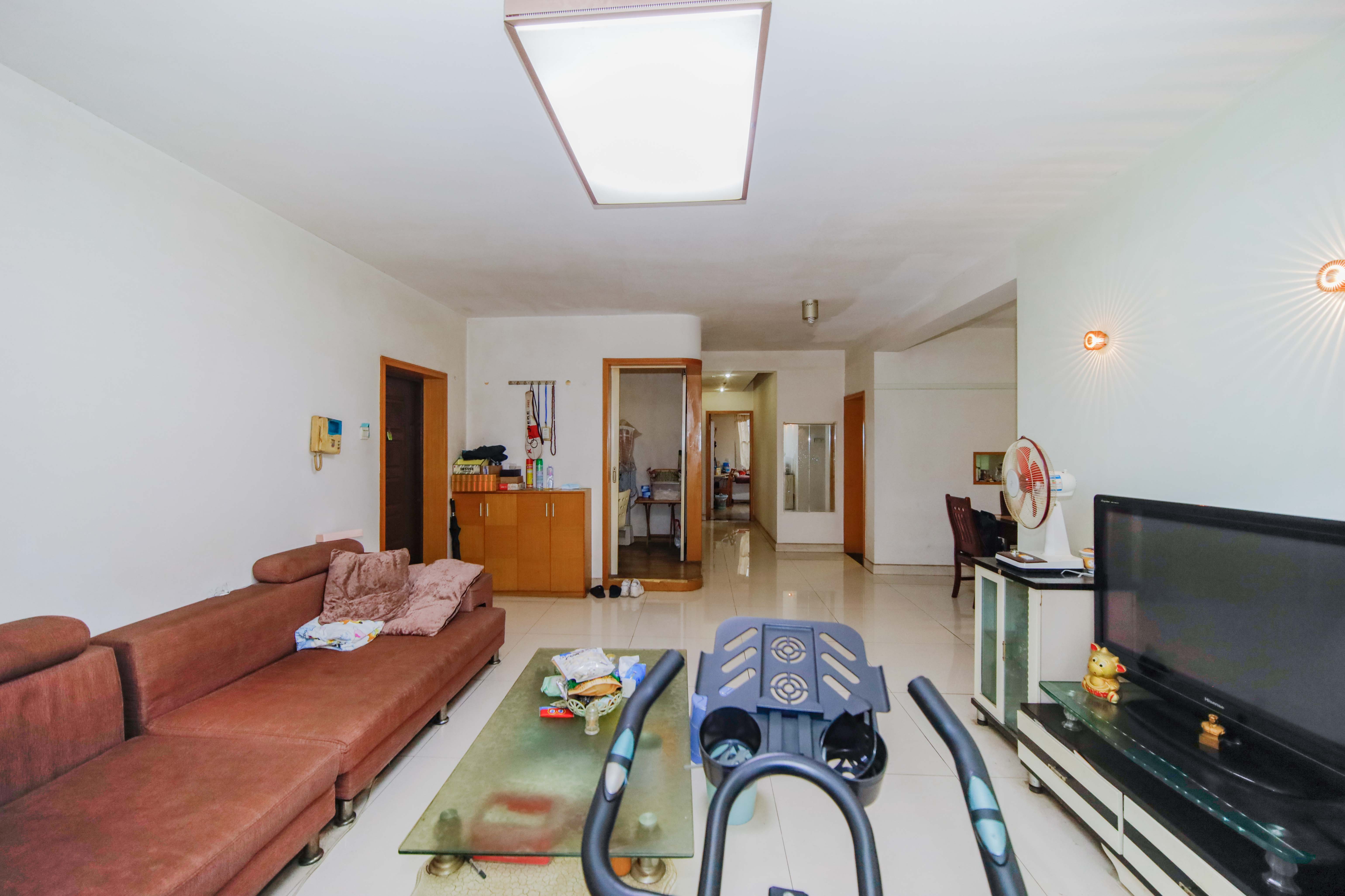 德馨园 3室2厅1卫 90.0万 德馨园 3室2厅1卫 90.0万客厅