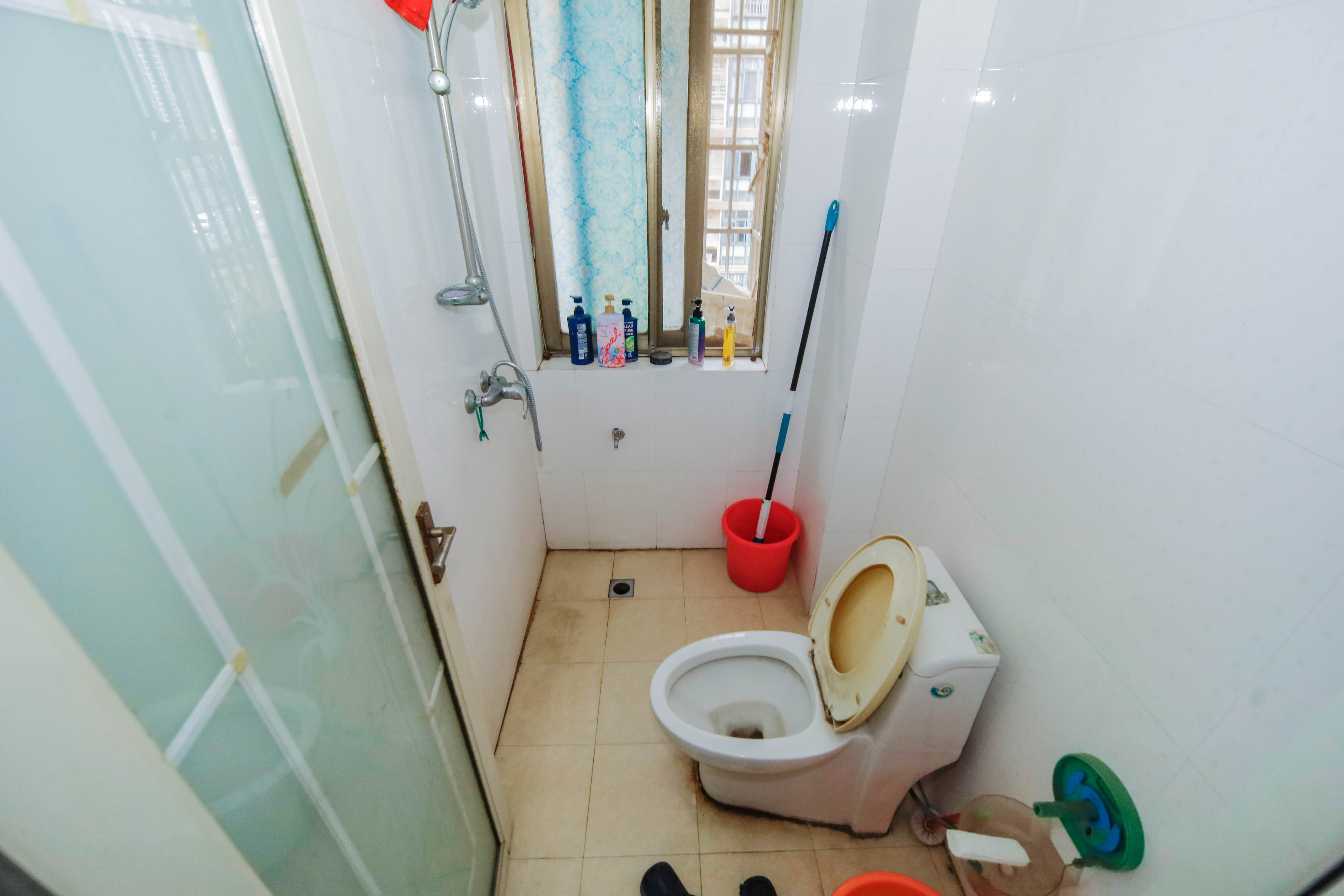 德馨园 3室2厅1卫 90.0万 德馨园 3室2厅1卫 90.0万卫生间