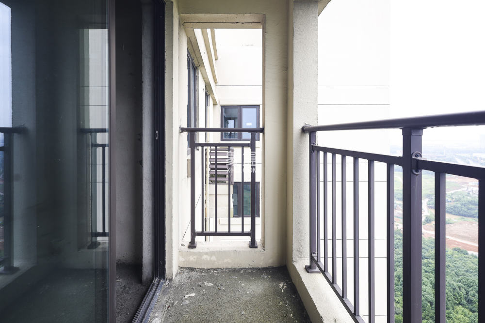 恒基旭輝湖山賦  4室2廳2衛(wèi)   100.00萬(wàn)