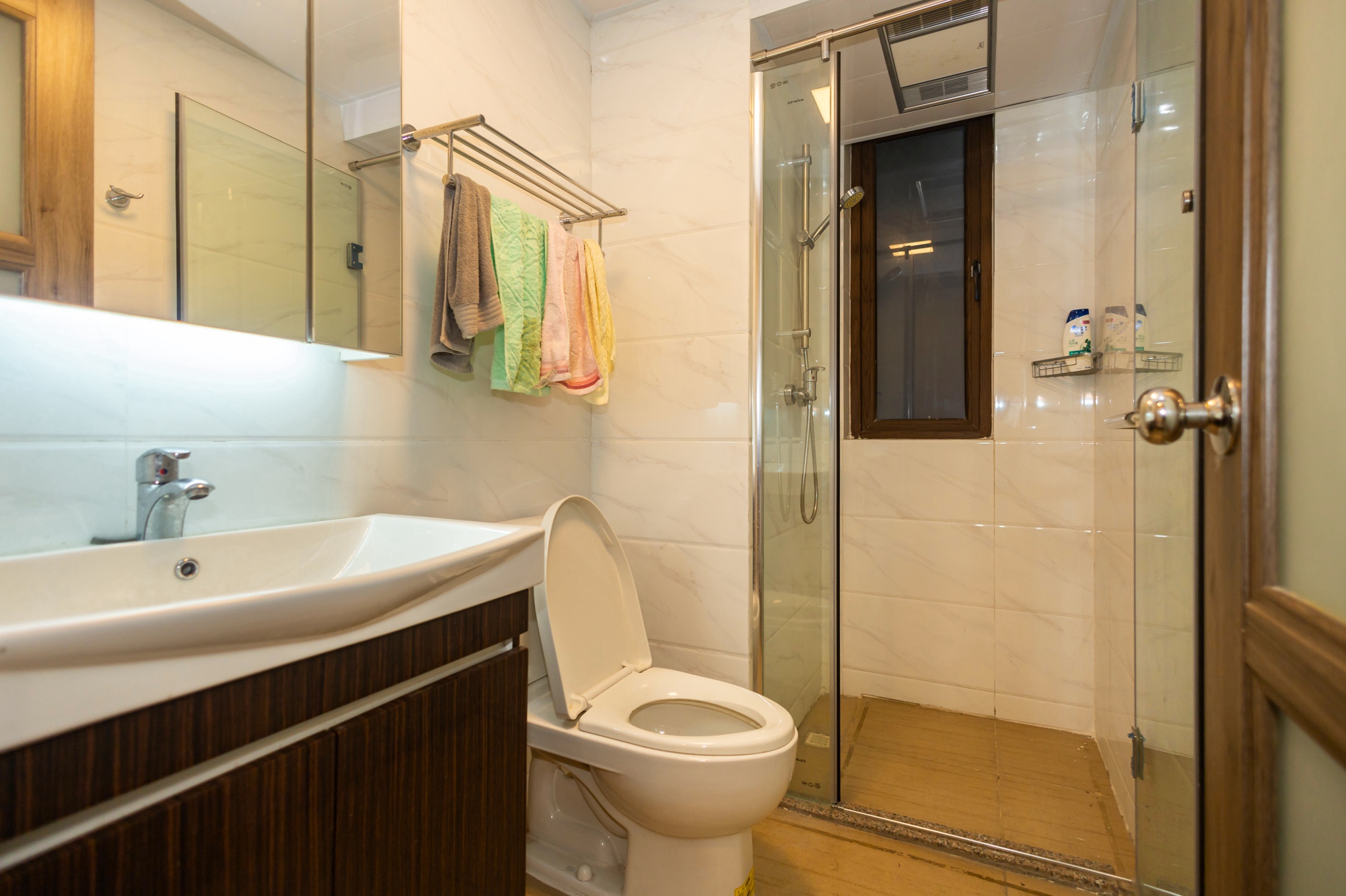 碧桂园中央花园  3室2厅2卫    88.0万 碧桂园中央花园  3室2厅2卫    88.0万卫生间