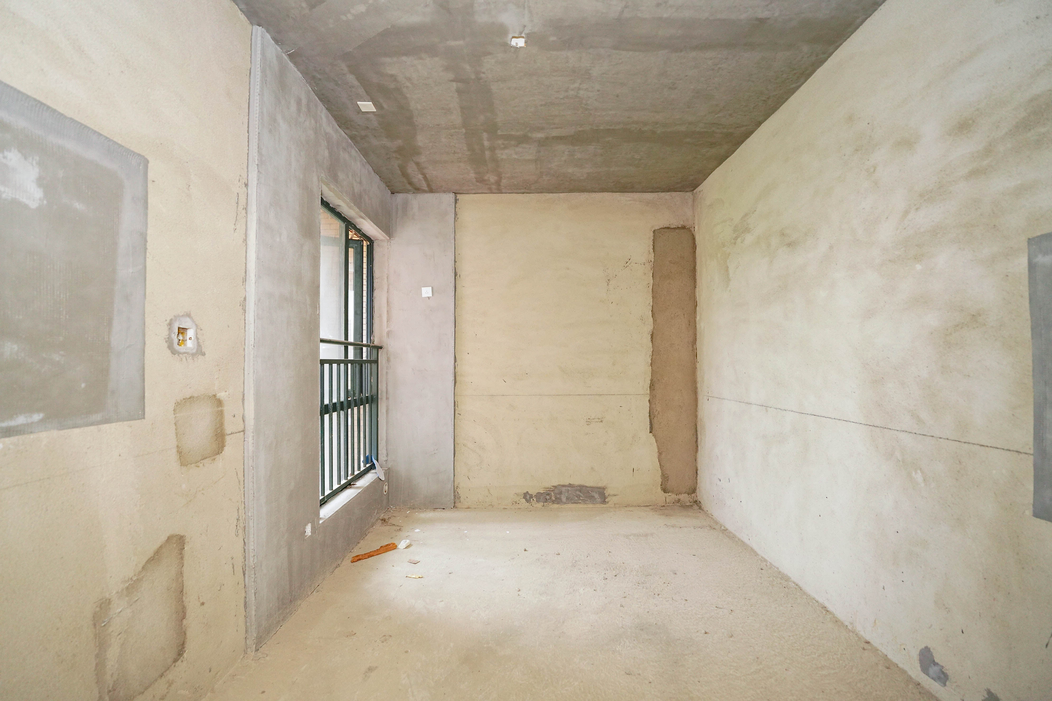 丽发新城 3室2厅1卫 63.8万 丽发新城 3室2厅1卫 63.8万卧室