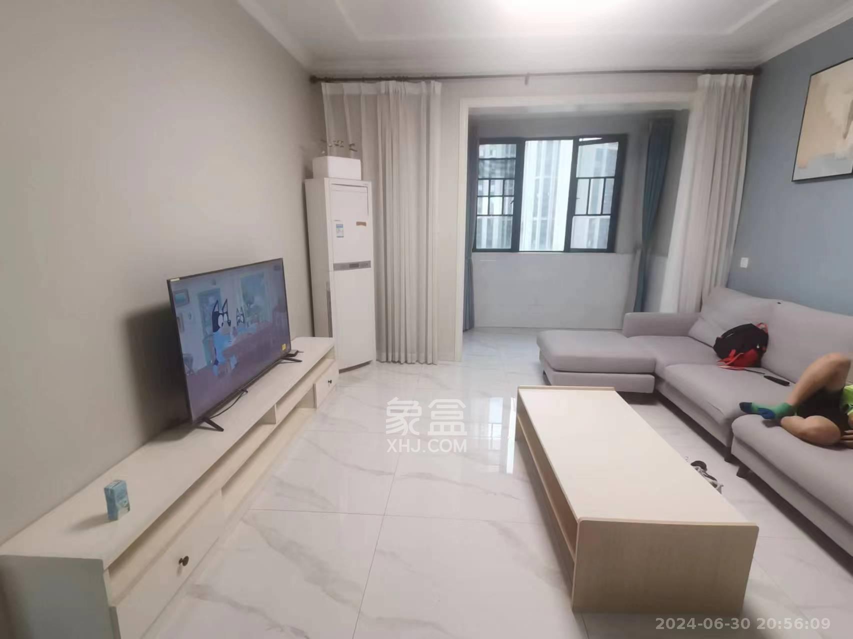 中国铁建梅溪青秀二期  4室2厅2卫   3200.00元/月室内图