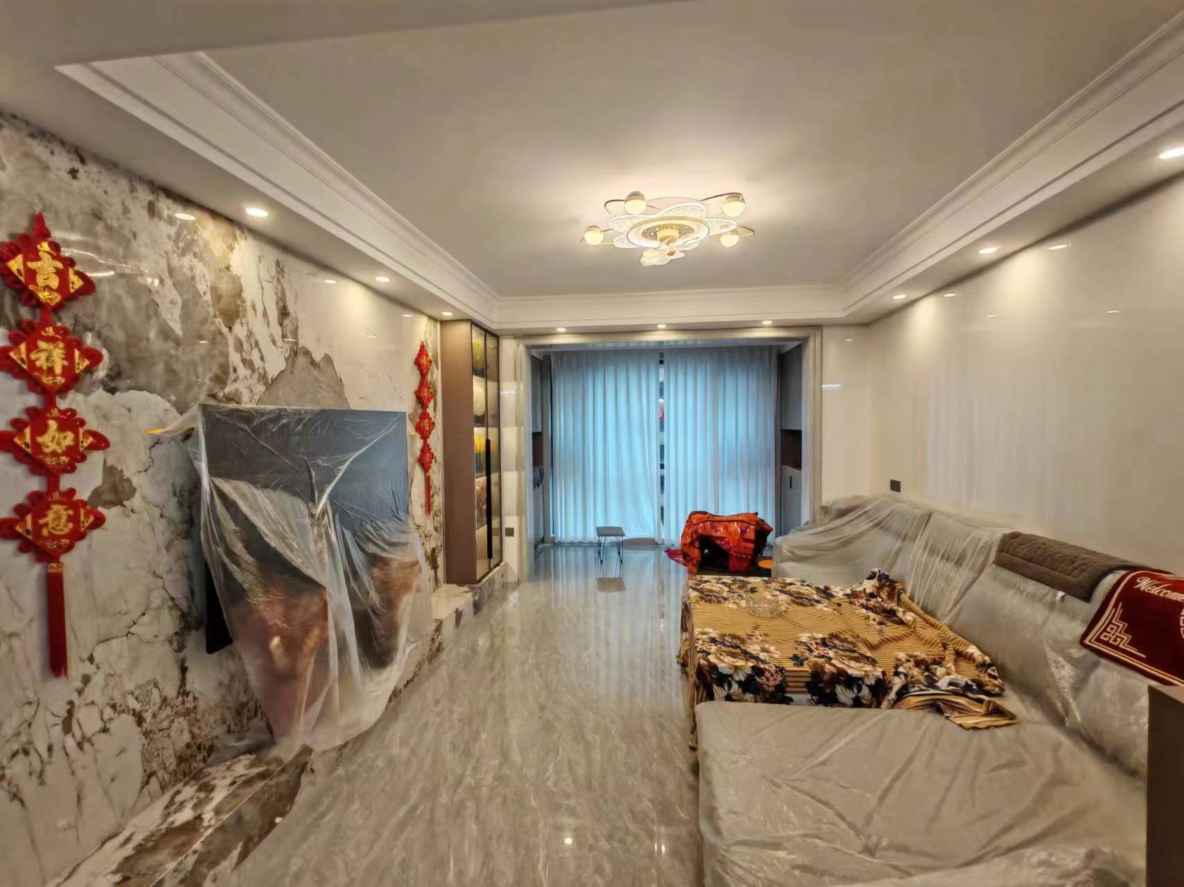 体育新城  3室2厅2卫   80.00万