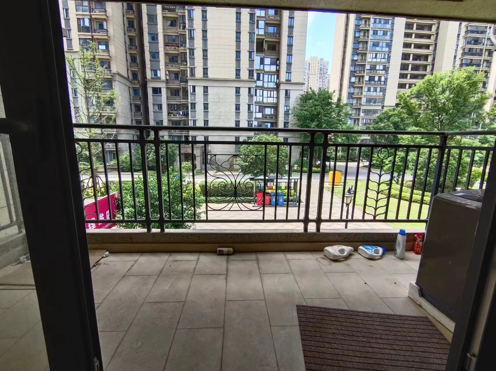 恒大华府 4室2厅2卫 89.8万 恒大华府 4室2厅2卫 89.8万室内图