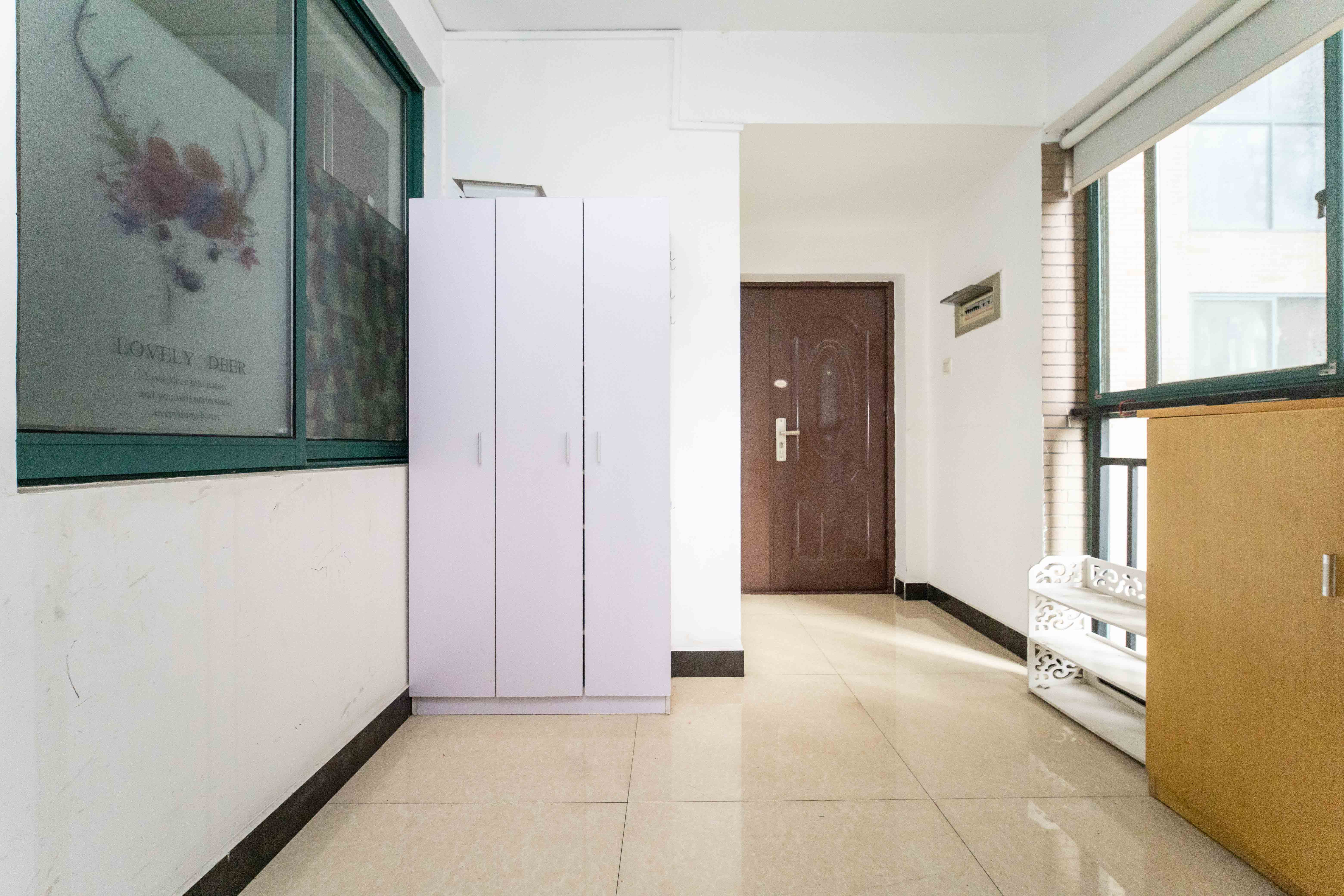 东来苑  3室2厅1卫    135.0万 东来苑  3室2厅1卫    135.0万其他