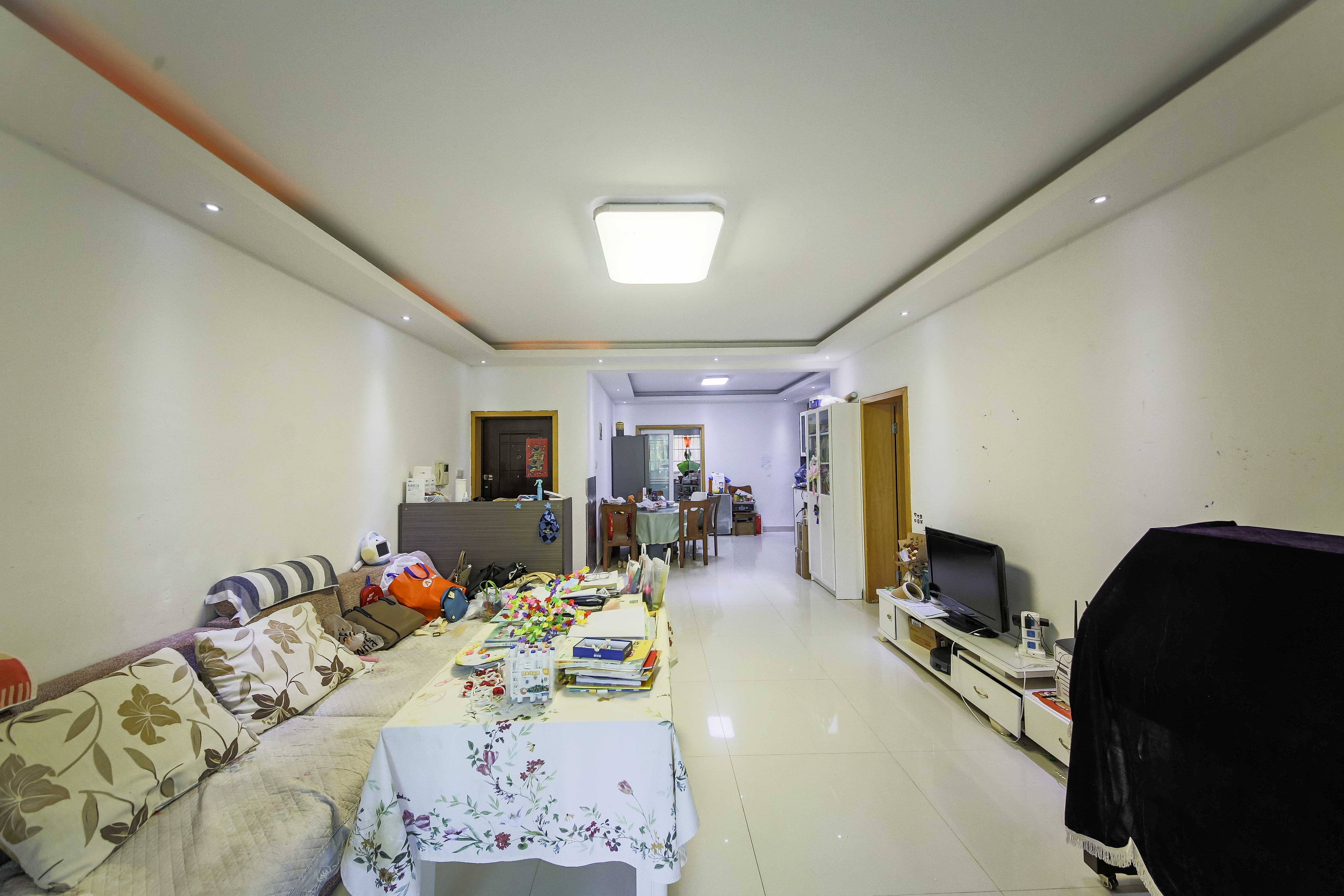 柠檬丽都  4室2厅2卫   108.00万