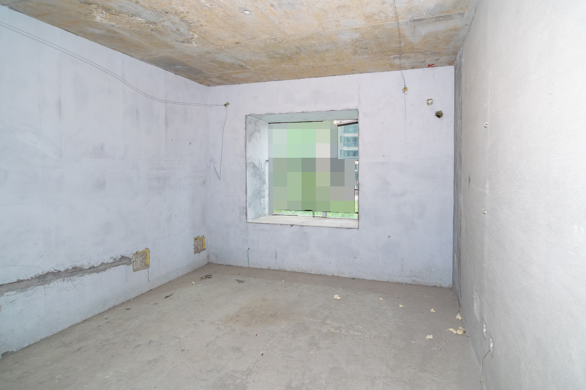 大汉汉府一期  5室2厅2卫    85.0万 大汉汉府一期  5室2厅2卫    85.0万卧室