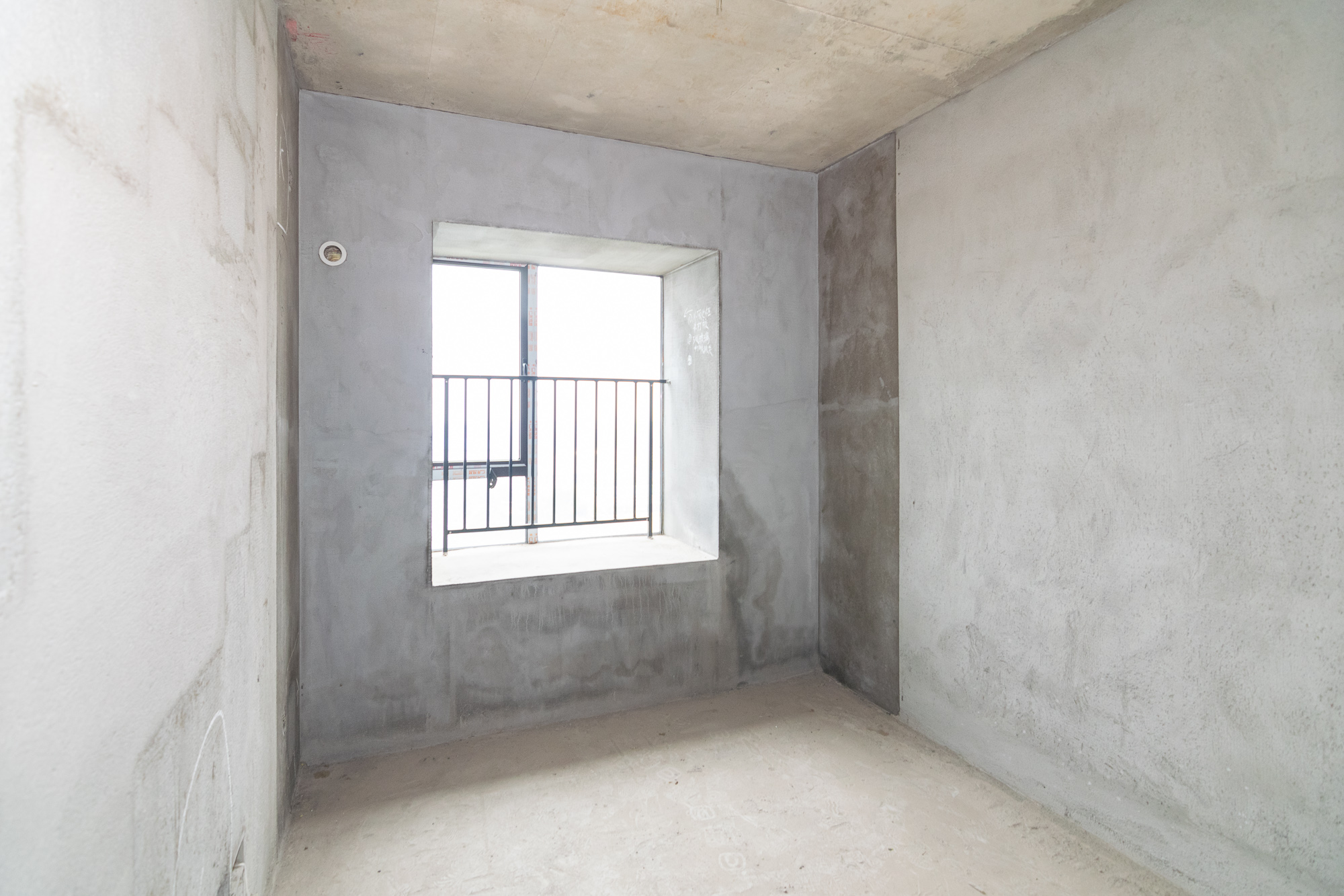 大汉汉府一期  5室2厅2卫    110.0万 大汉汉府一期  5室2厅2卫    110.0万卧室