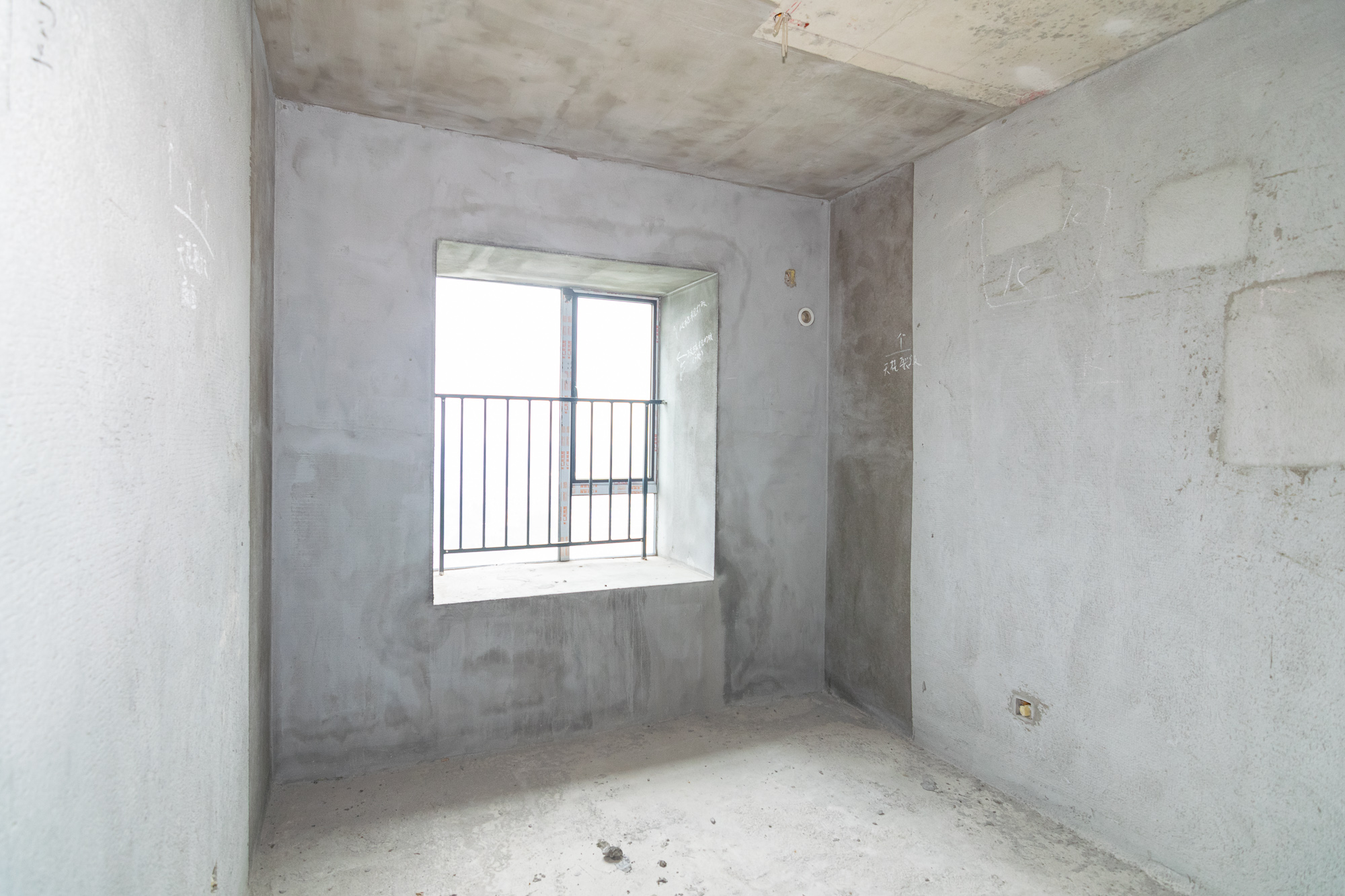 大汉汉府一期  5室2厅2卫    110.0万 大汉汉府一期  5室2厅2卫    110.0万卧室