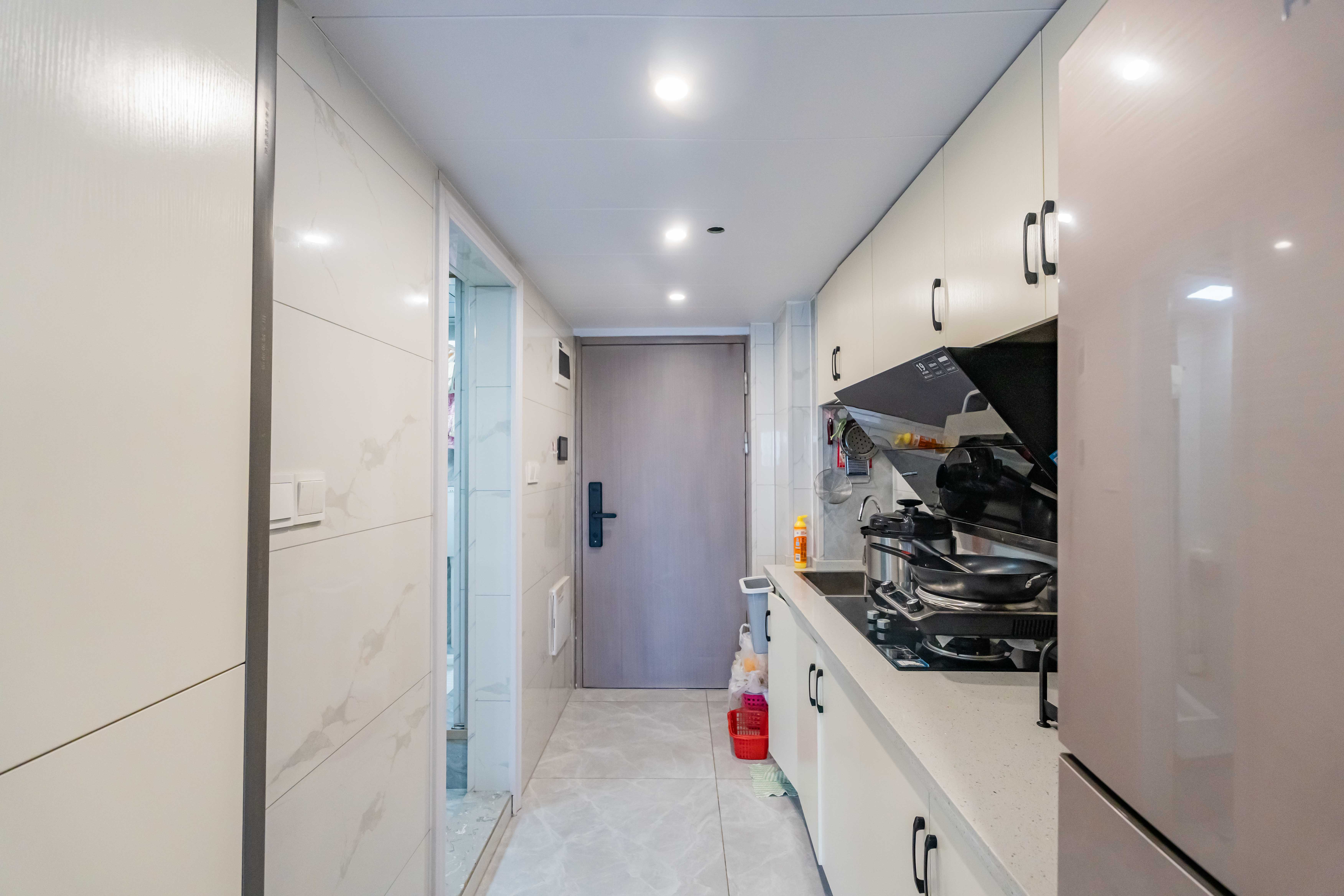 藏珑湖上公馆 2室1厅1卫 40.0万 藏珑湖上公馆 2室1厅1卫 40.0万厨房