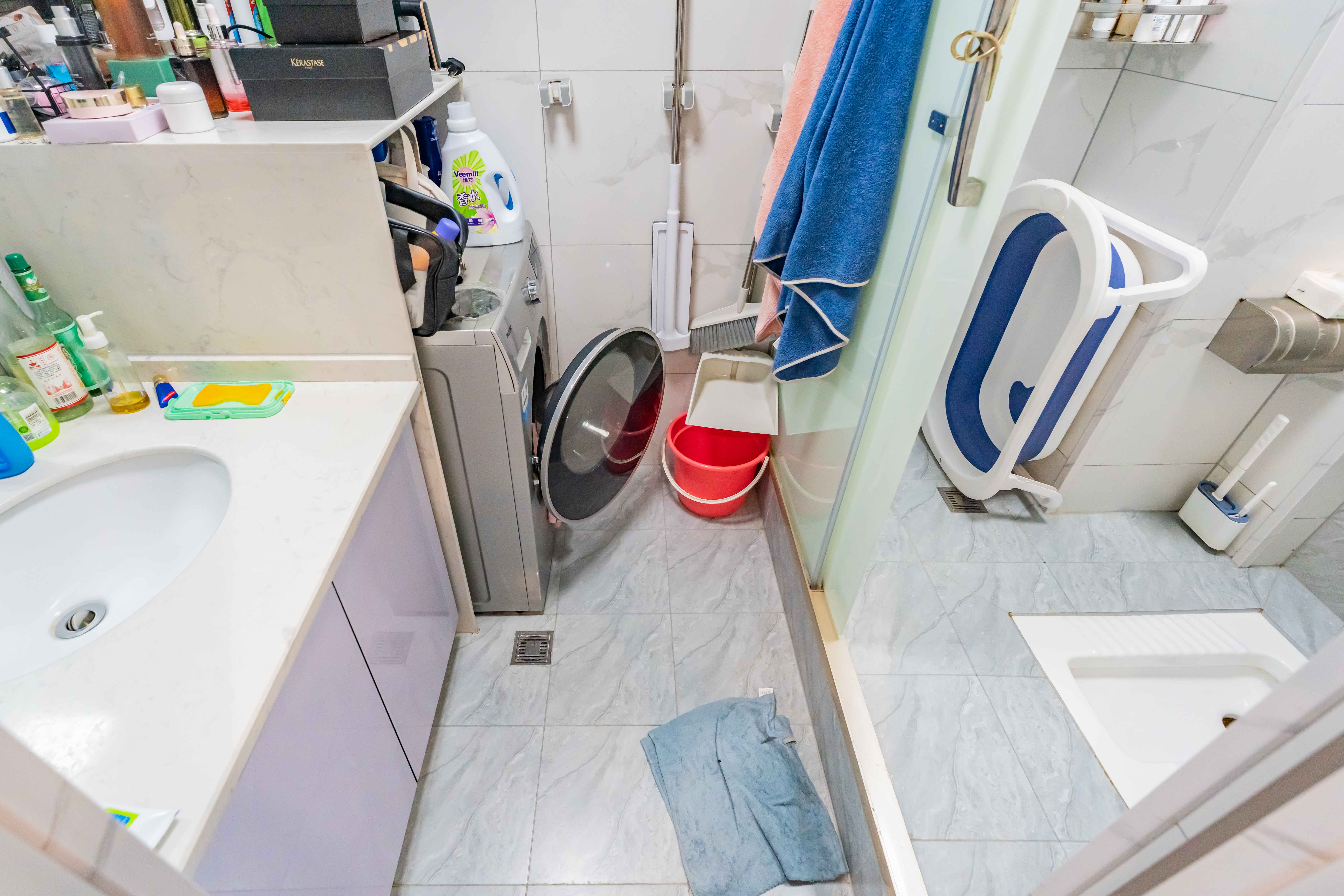 藏珑湖上公馆 2室1厅1卫 40.0万 藏珑湖上公馆 2室1厅1卫 40.0万卫生间