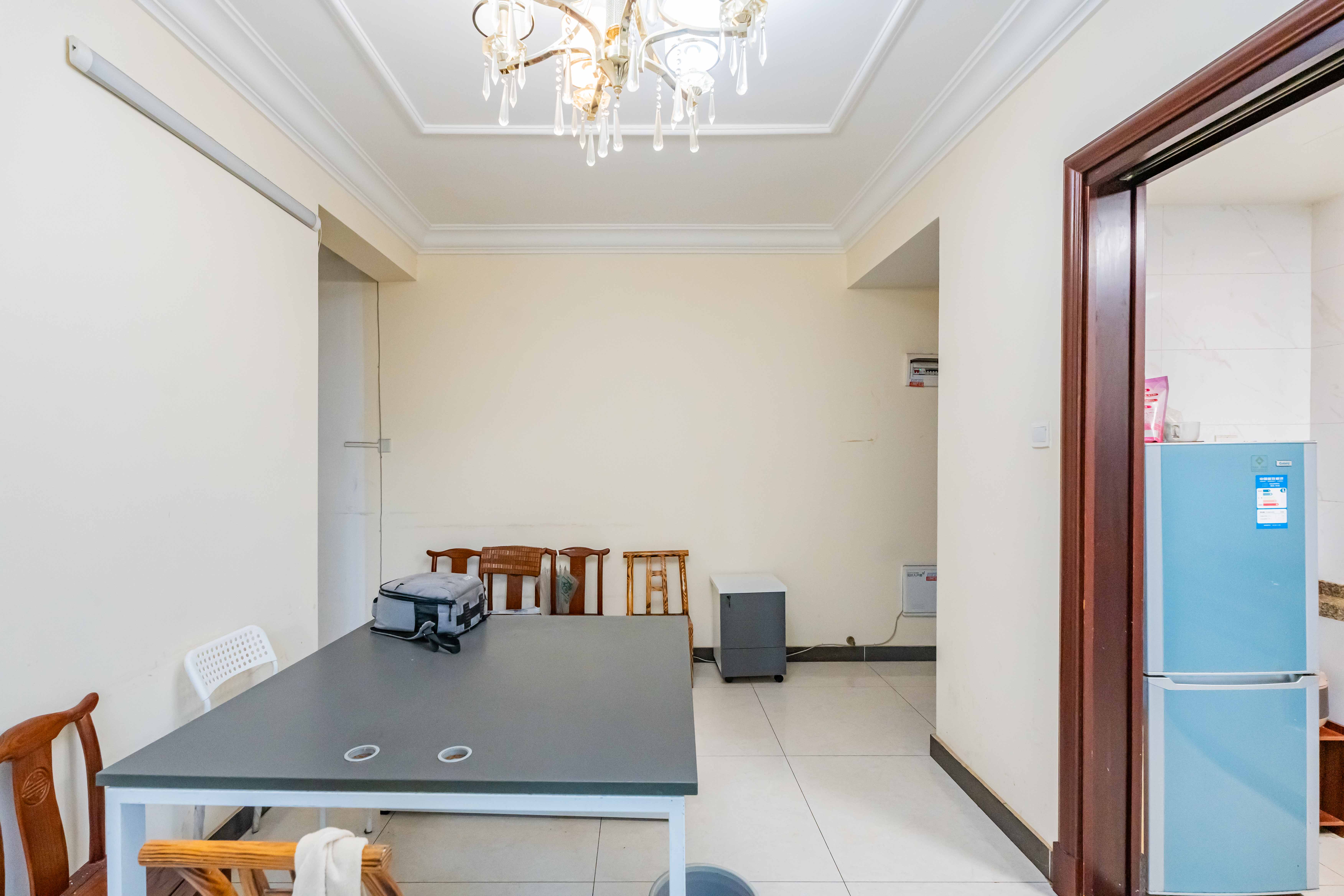 恒大雅苑 3室2厅2卫 100.0万 恒大雅苑 3室2厅2卫 100.0万客厅