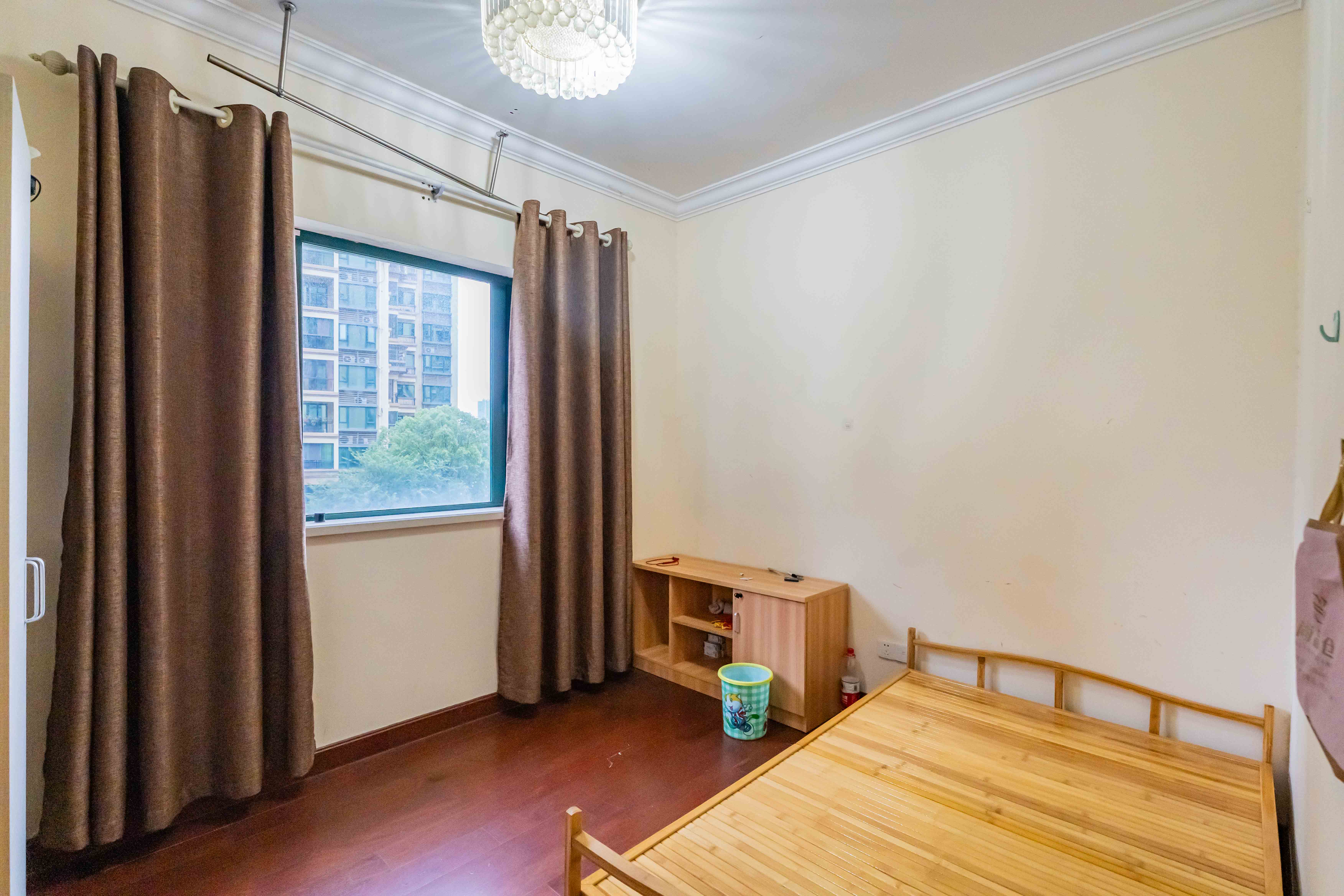 恒大雅苑 3室2厅2卫 100.0万 恒大雅苑 3室2厅2卫 100.0万卧室