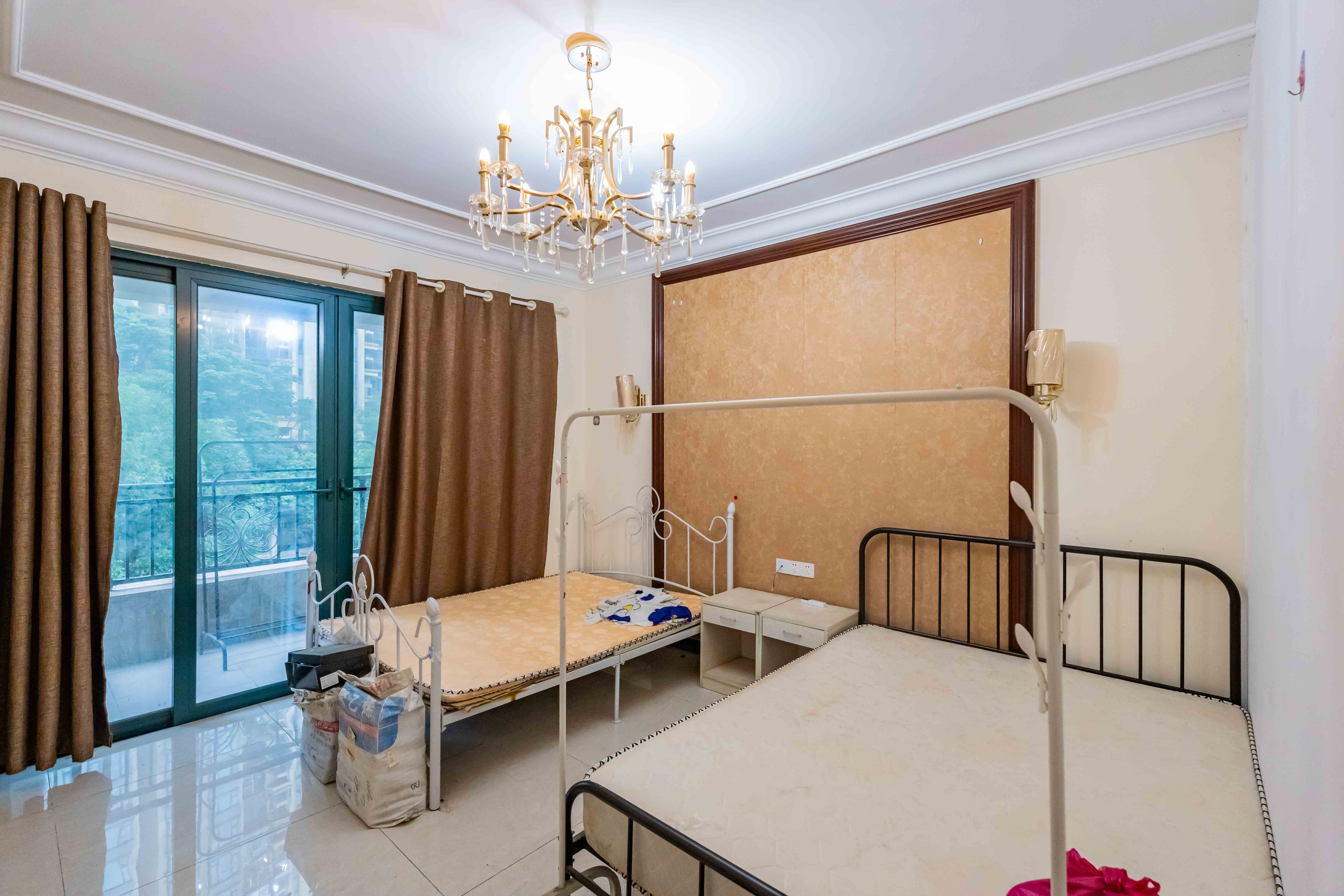 恒大雅苑 3室2厅2卫 100.0万 恒大雅苑 3室2厅2卫 100.0万卧室