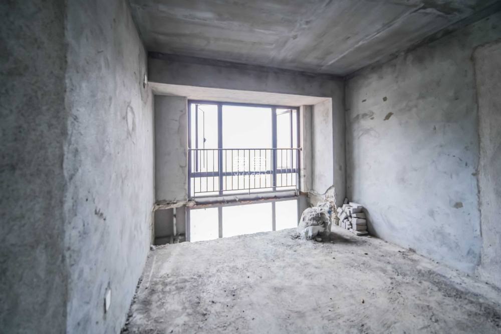 明昇壹城（明昇时代广场）一期  4室2厅2卫    357.97万