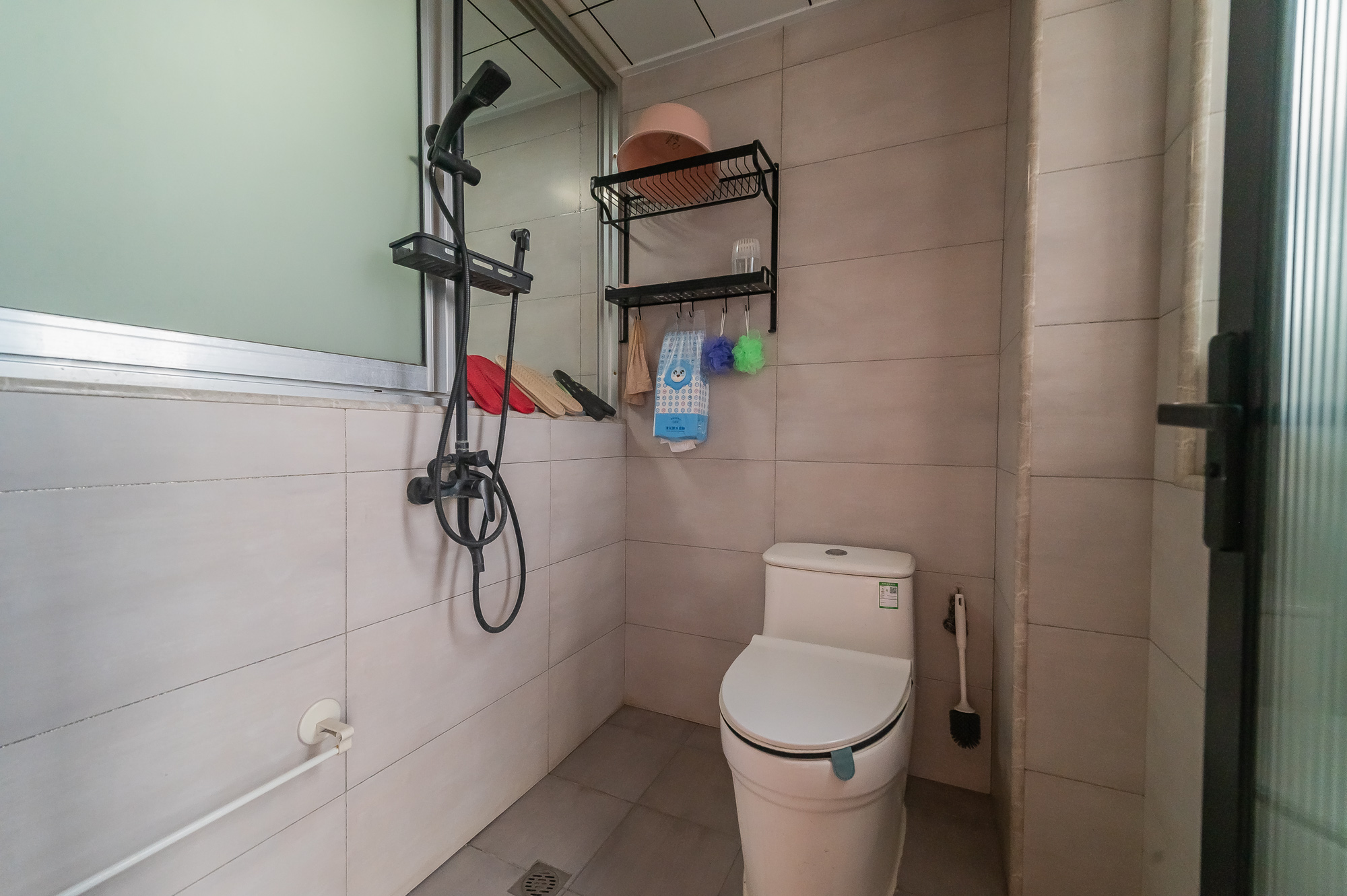 恒基凯旋门三期 3室2厅2卫 96.8万 恒基凯旋门三期 3室2厅2卫 96.8万卫生间