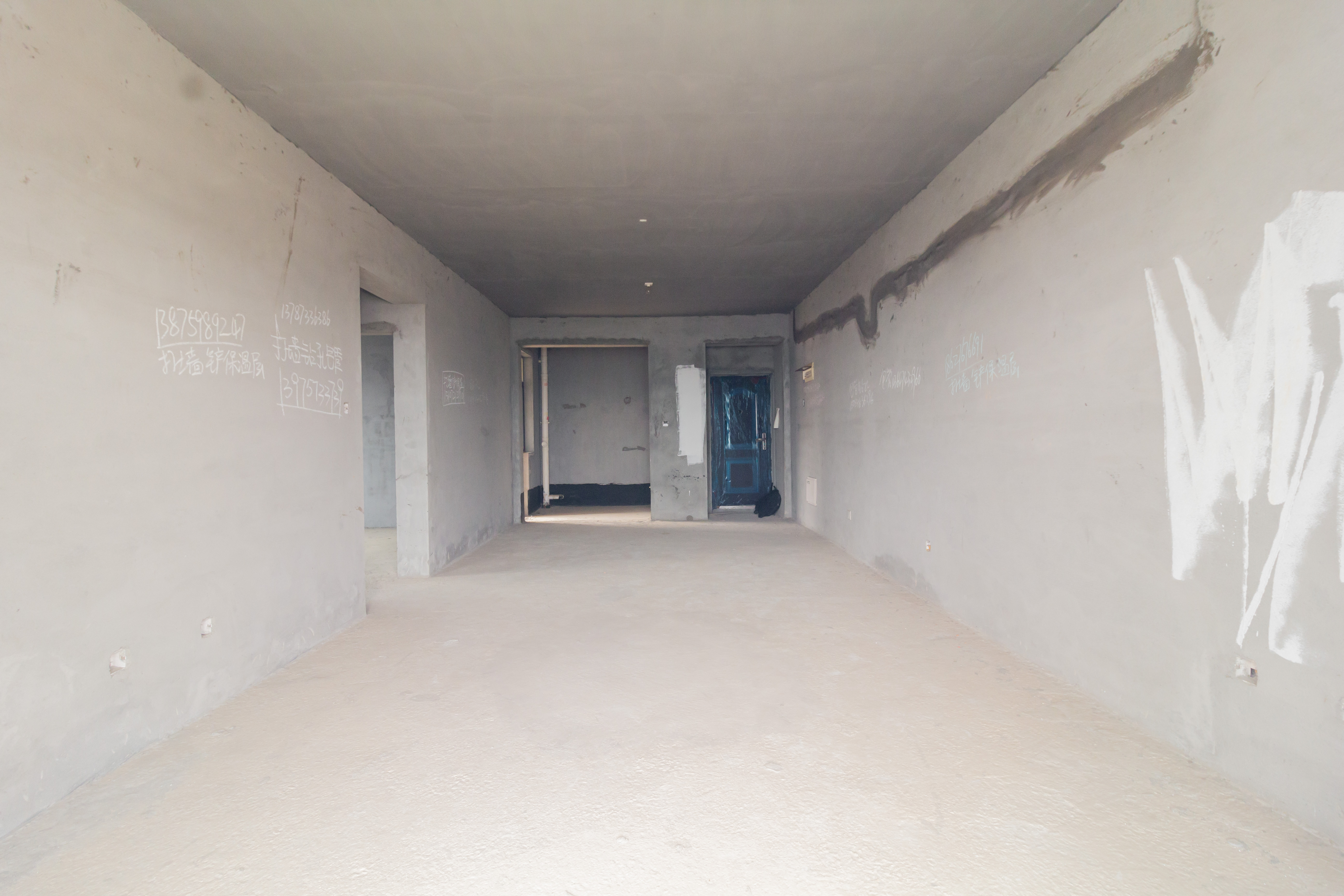 湘预家园  2室2厅1卫    52.0万 湘预家园  2室2厅1卫    52.0万客厅