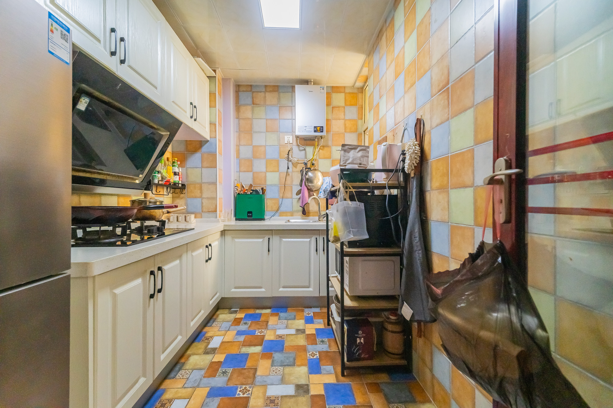 广泰家园  2室1厅1卫    51.5万 广泰家园  2室1厅1卫    51.5万厨房