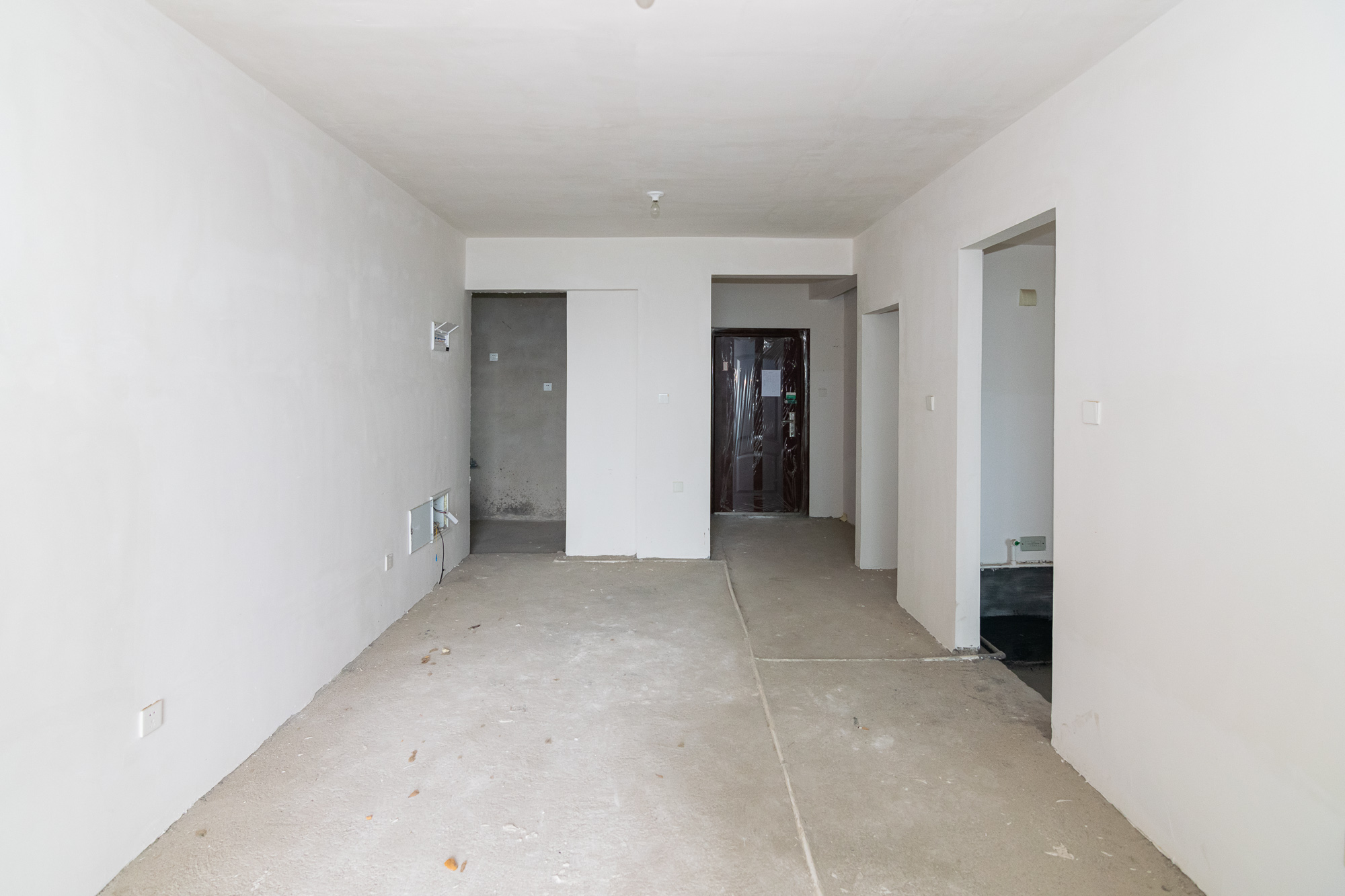 大汉公园里(大汉幸福佳园)  3室2厅1卫    48.0万 大汉公园里(大汉幸福佳园)  3室2厅1卫    48.0万客厅