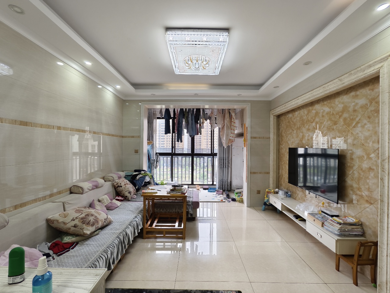 泰山公馆 2室2厅1卫 52.8万 泰山公馆 2室2厅1卫 52.8万室内图