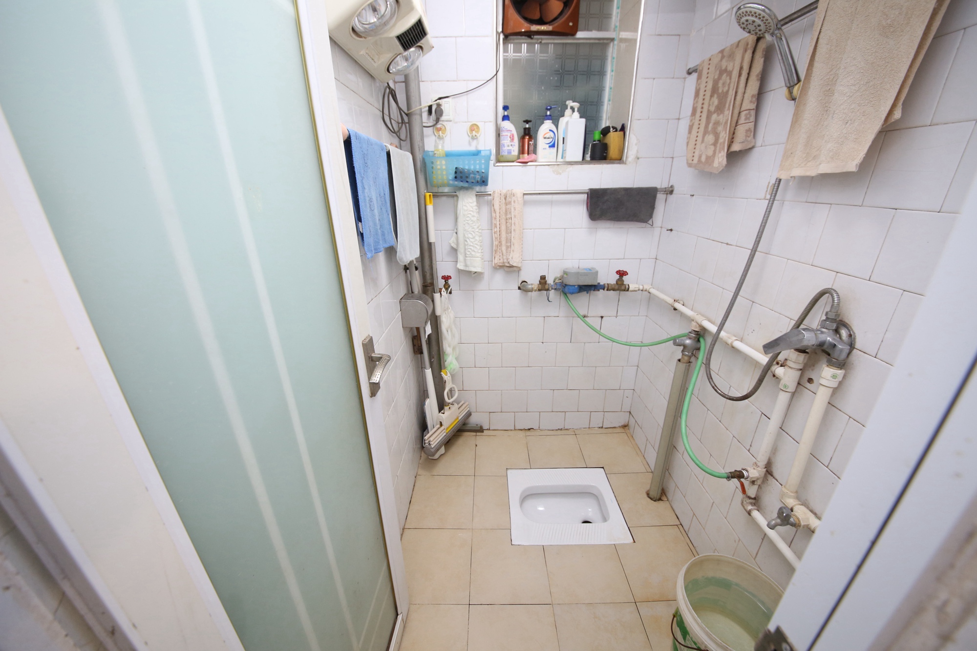 省建苑小区  0室0厅0卫   62.00万卫生间