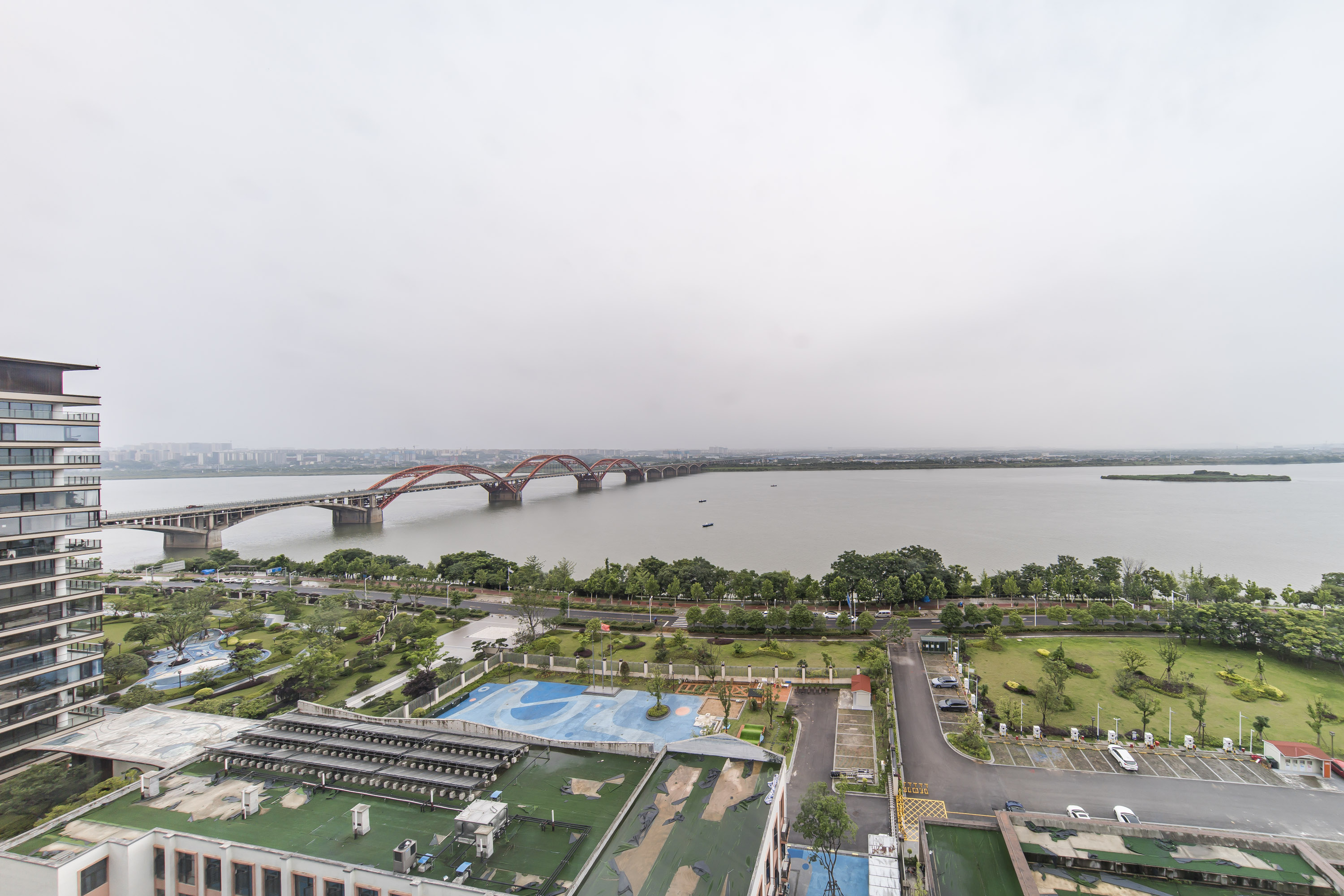 建发电建江山悦  4室2厅3卫   620.00万其他