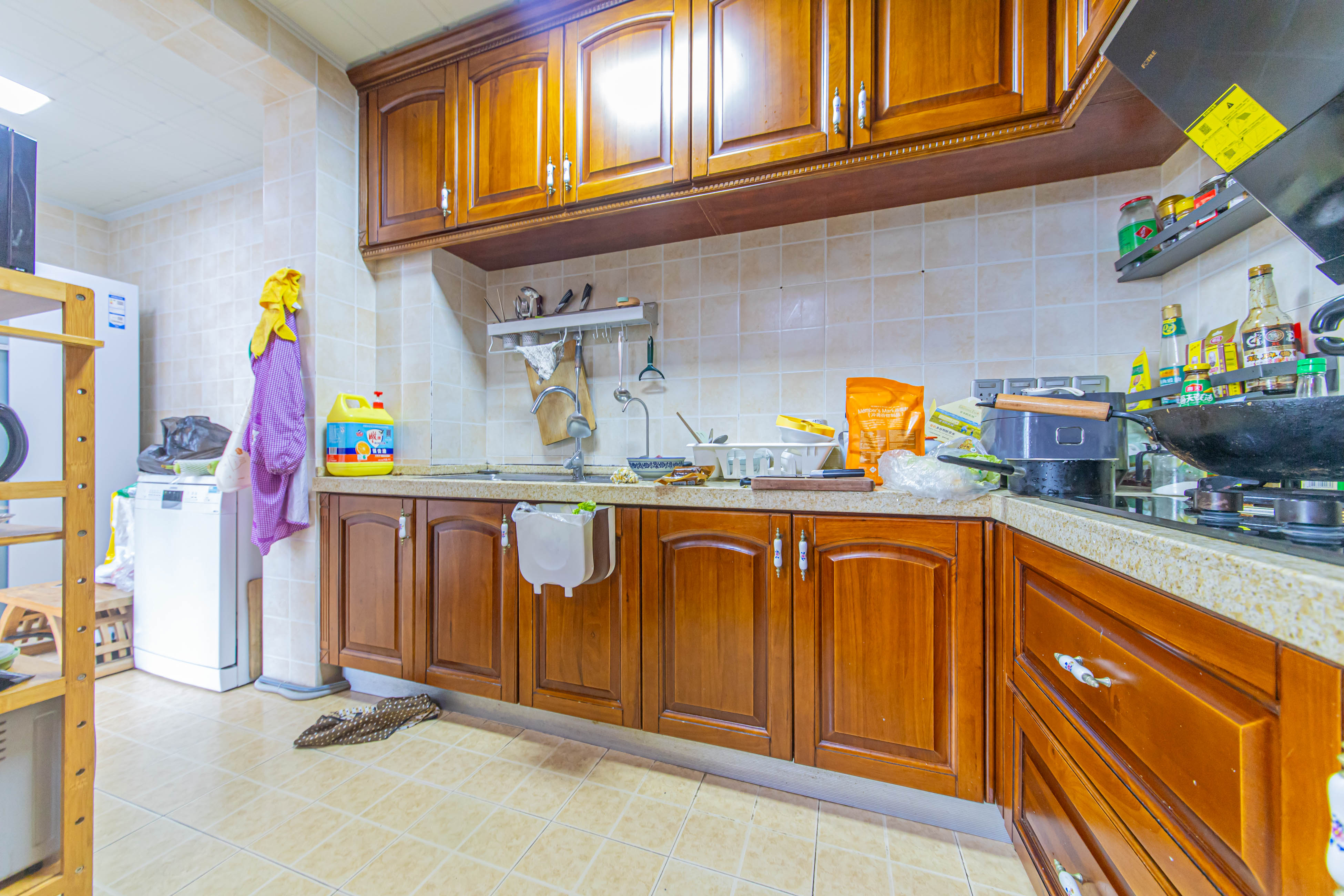 中建芙蓉嘉苑 4室2厅2卫 145.0万 中建芙蓉嘉苑 4室2厅2卫 145.0万厨房