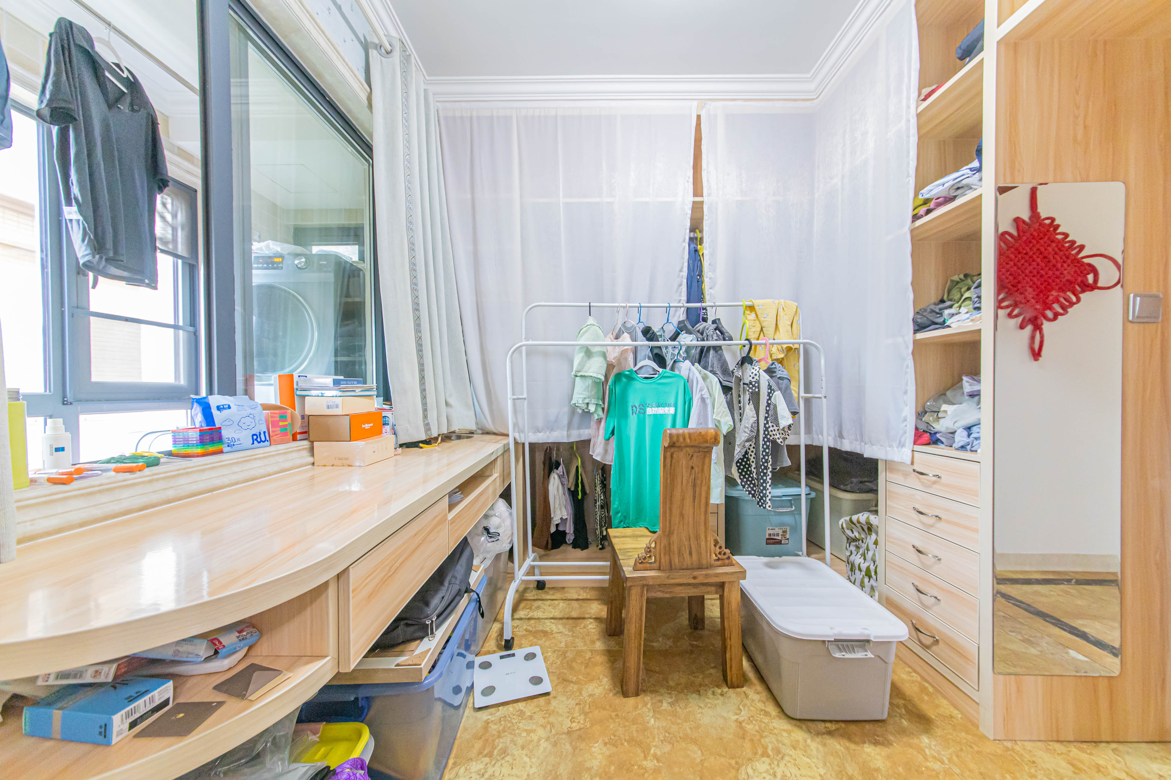 中建芙蓉嘉苑 4室2厅2卫 145.0万 中建芙蓉嘉苑 4室2厅2卫 145.0万卧室