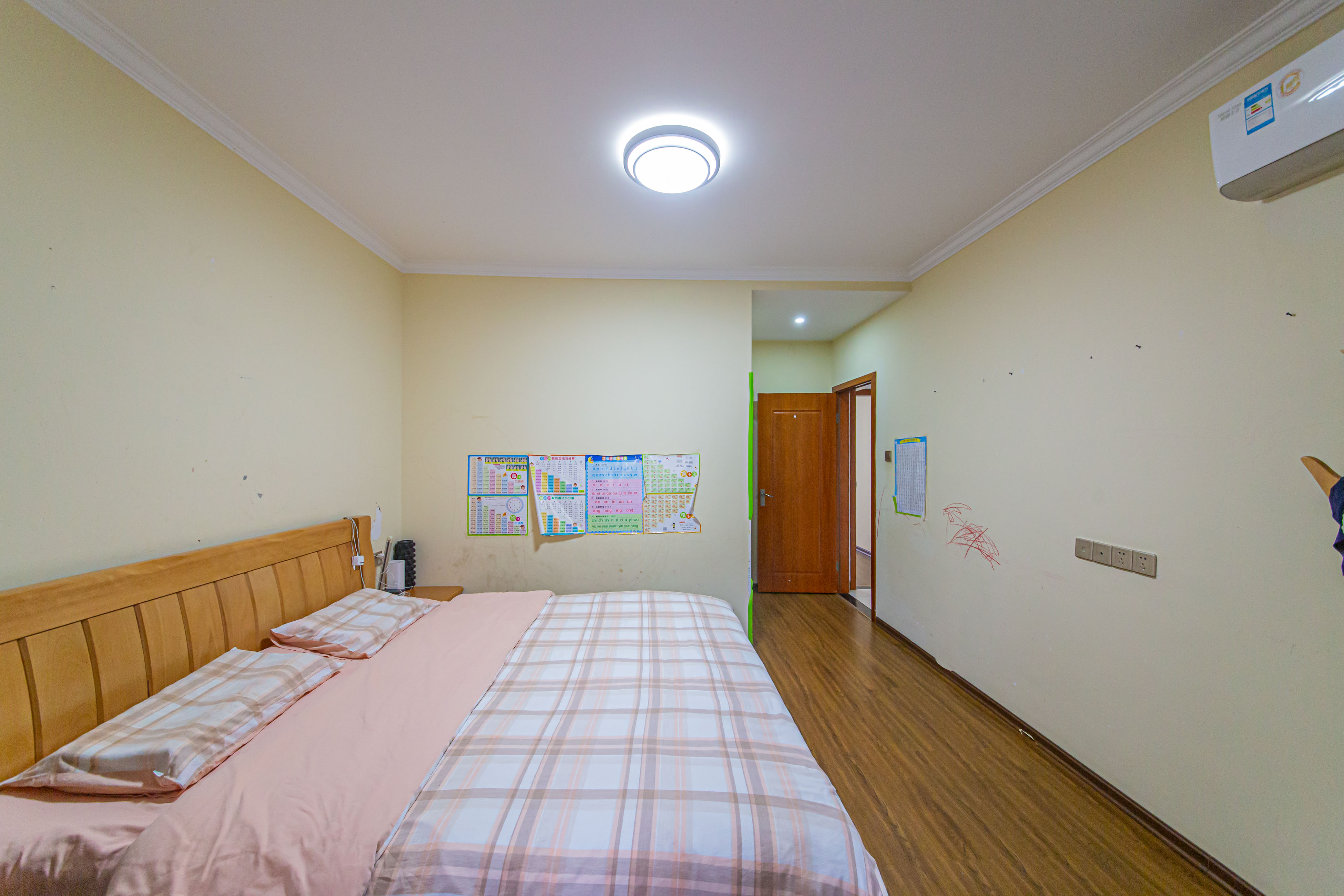 中建芙蓉嘉苑  3室2厅2卫    142.97万卧室