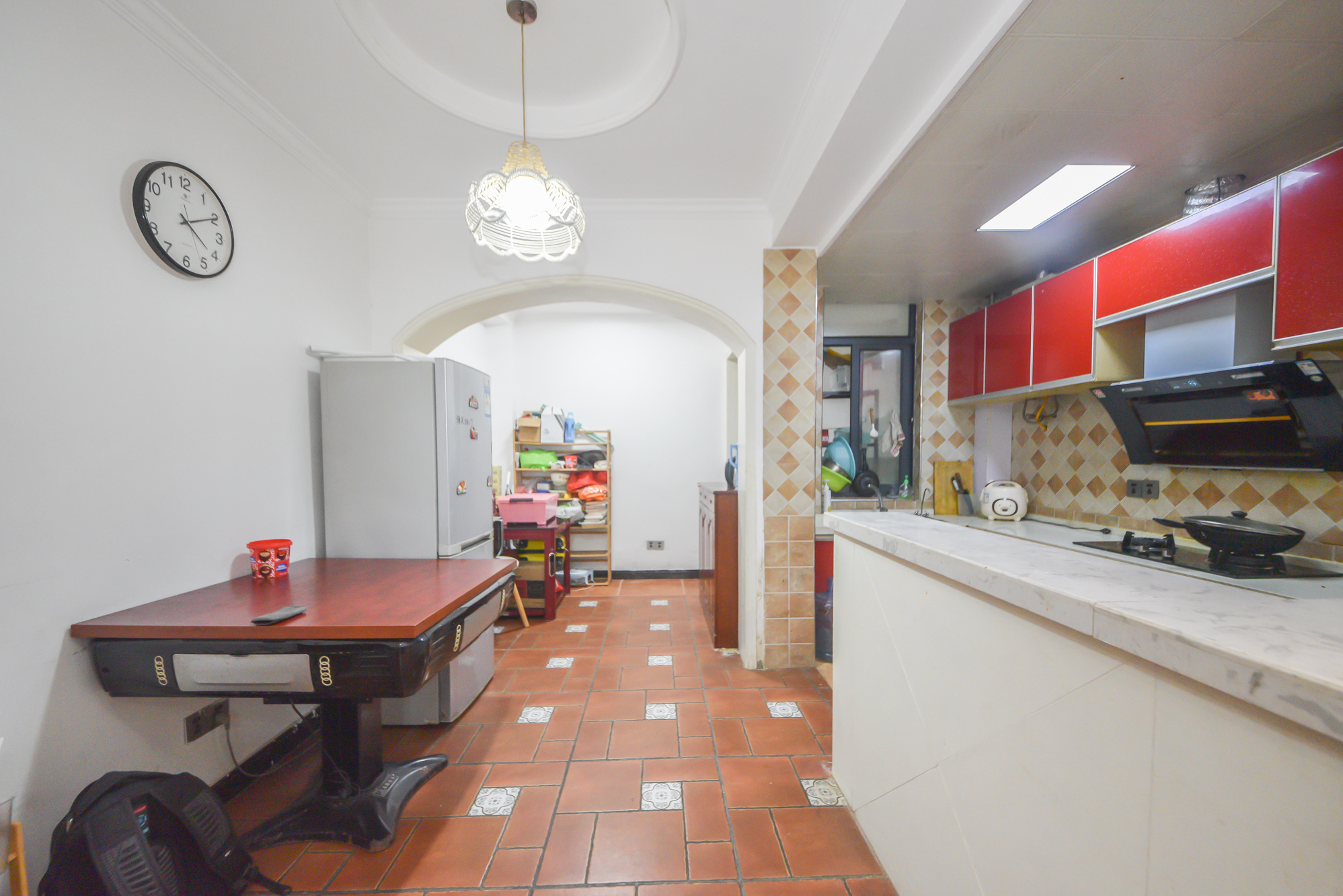 阳光锦城  2室2厅1卫    98.0万 阳光锦城  2室2厅1卫    98.0万客厅