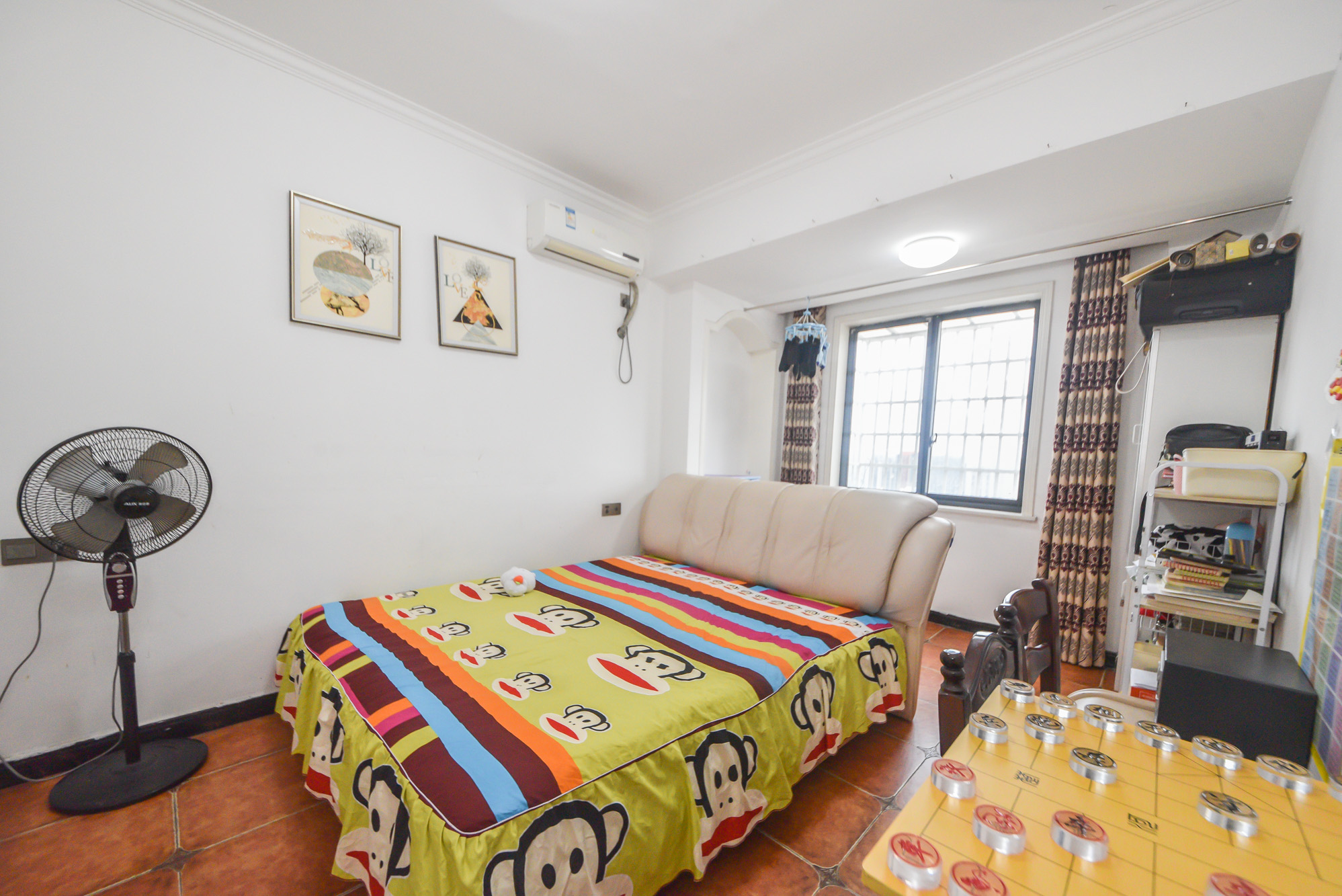 阳光锦城  2室2厅1卫    98.0万 阳光锦城  2室2厅1卫    98.0万卧室