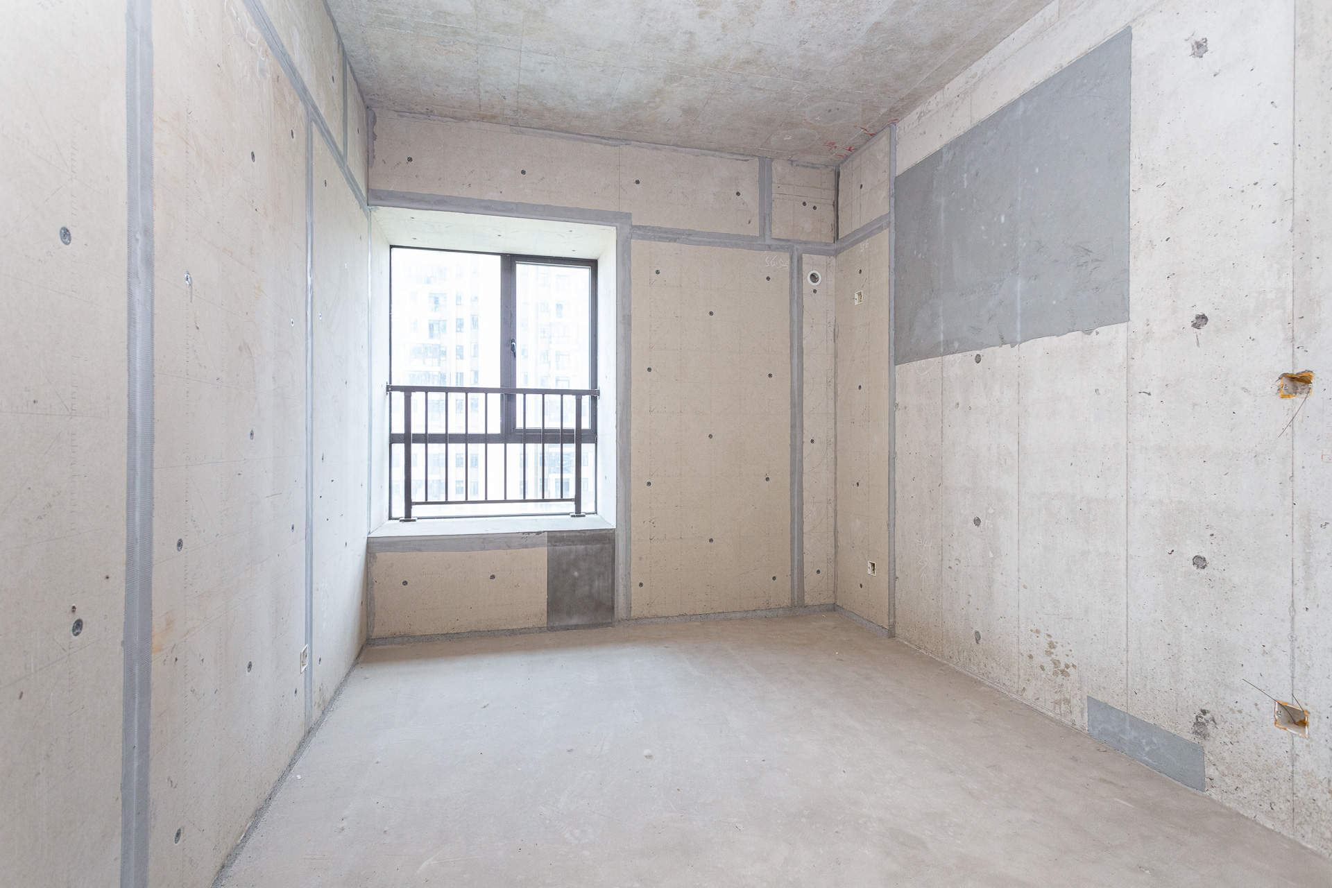 润和湘江天地AB区 4室2厅2卫 195.0万 润和湘江天地AB区 4室2厅2卫 195.0万卧室