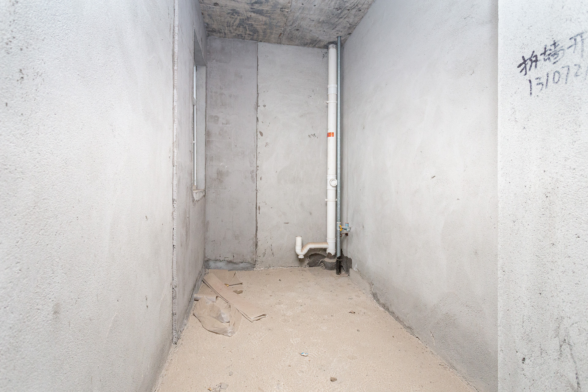 嘉宇银杉(嘉宇西苑) 3室2厅2卫 69.0万 嘉宇银杉(嘉宇西苑) 3室2厅2卫 69.0万厨房