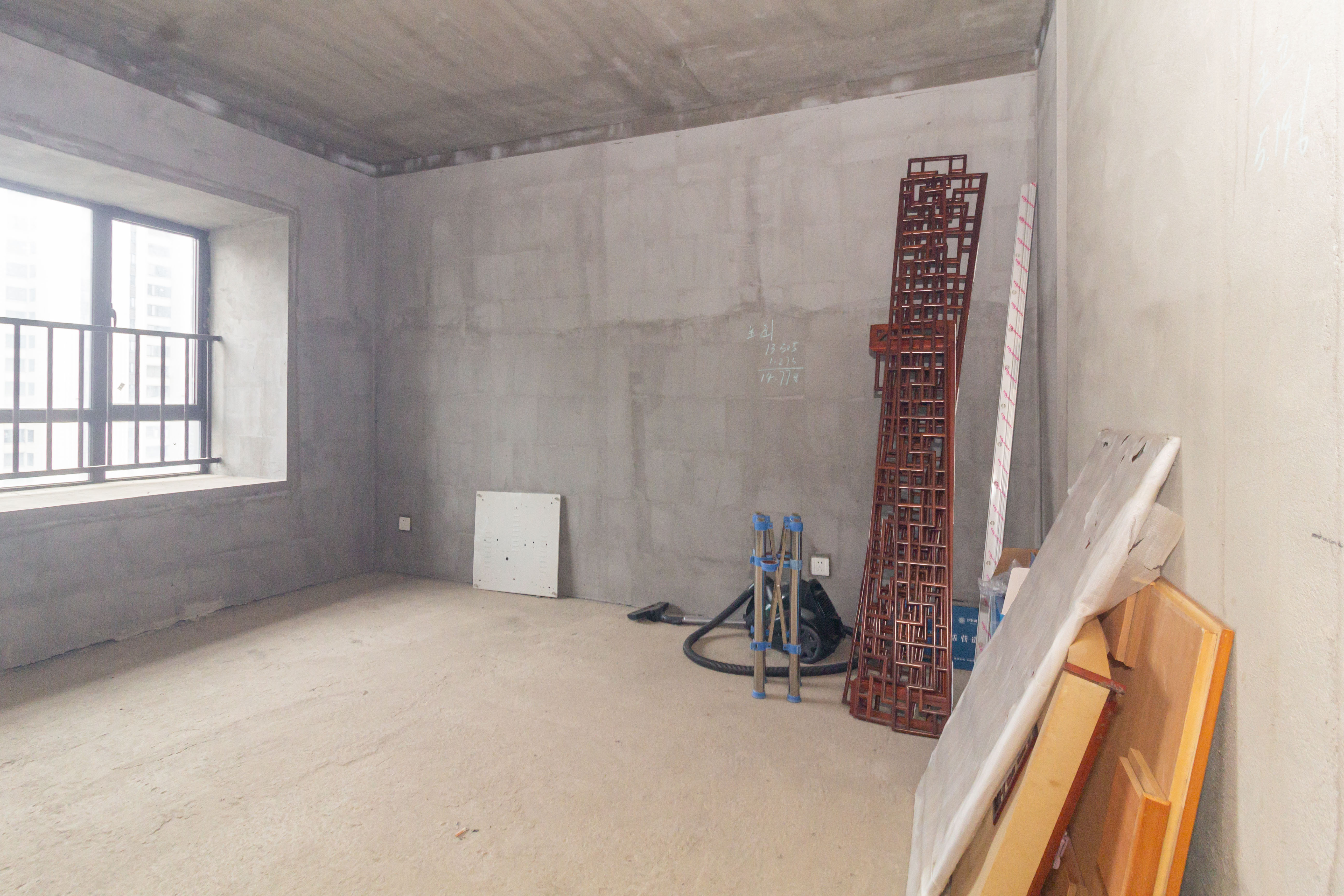 中交中央公园D1区  4室2厅2卫    140.0万 中交中央公园D1区  4室2厅2卫    140.0万卧室