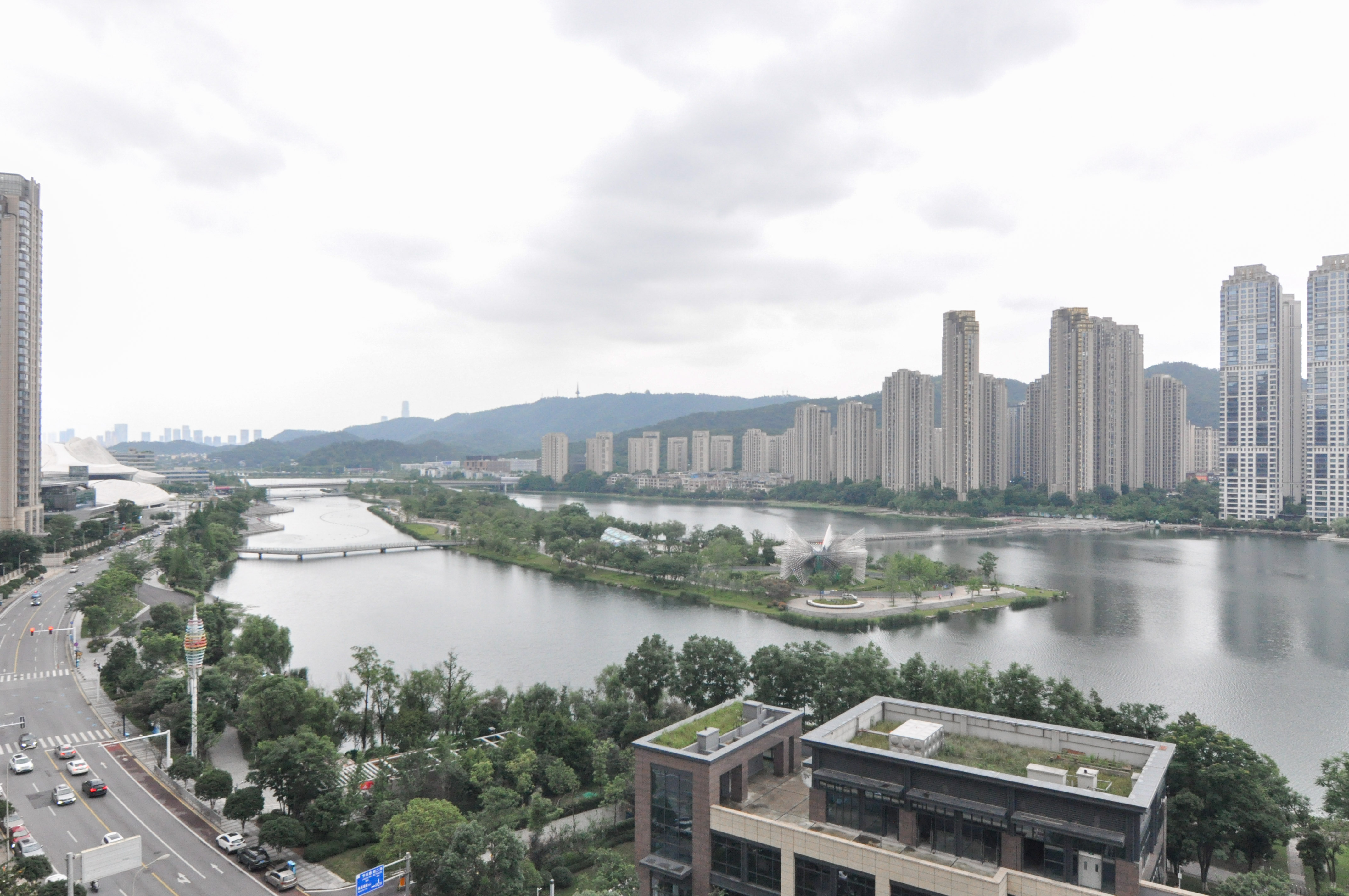 梅溪湖金茂府（金茂广场）（金茂览秀城）  4室2厅3卫   608.00万其他