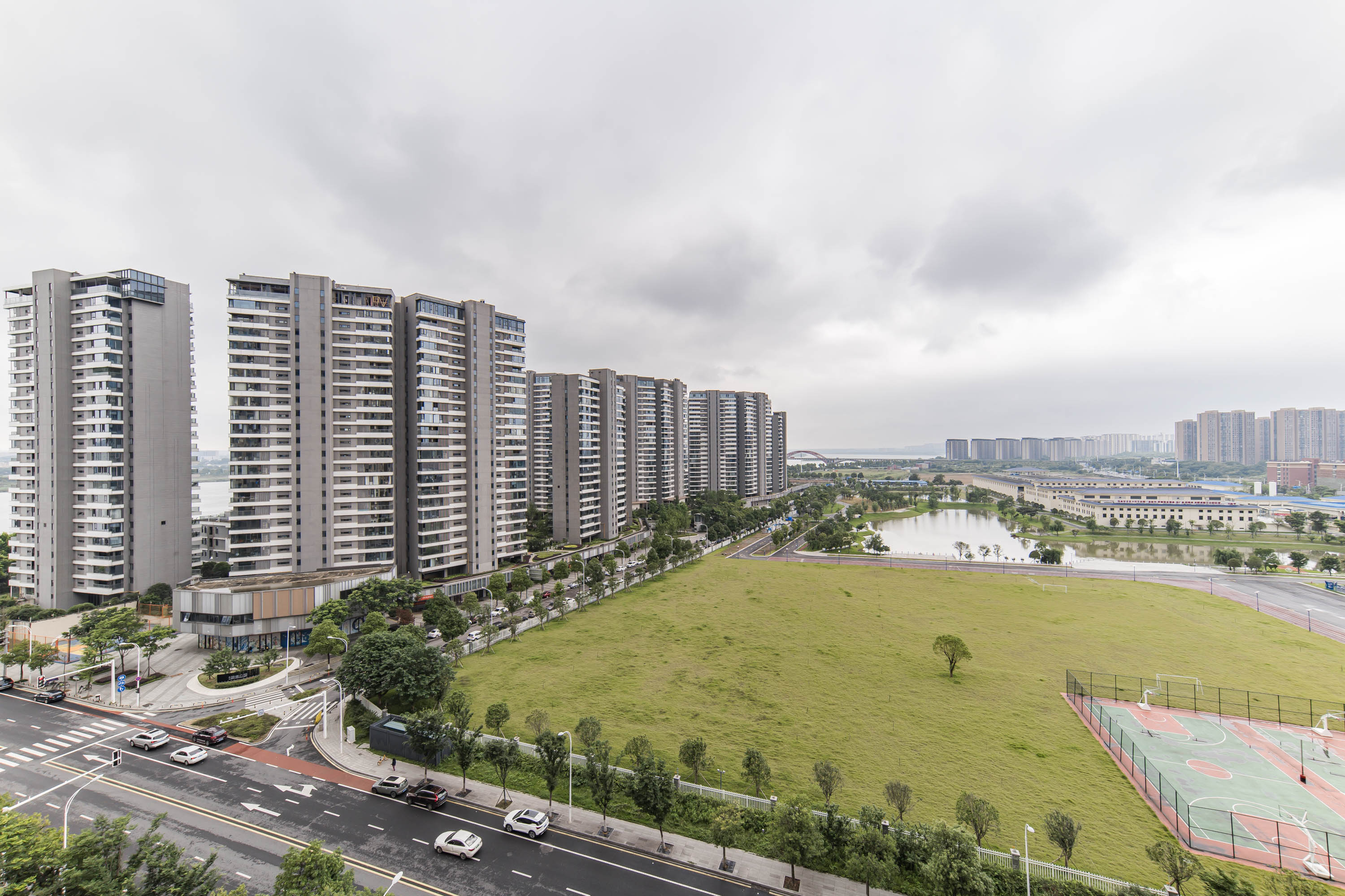 湘熙水郡（观澜海赋家园）  4室2厅2卫   200.00万其他