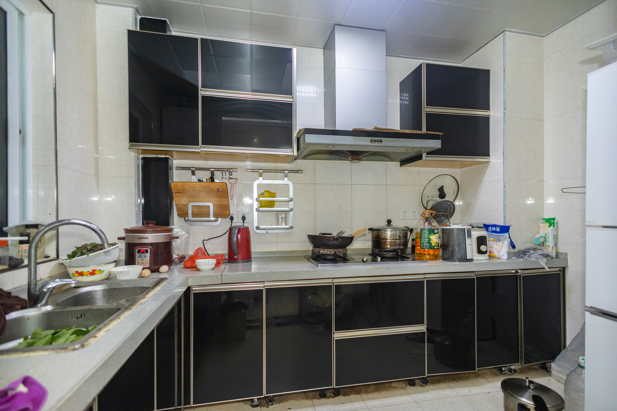 楚天世纪城东苑 3室2厅2卫 77.6万 楚天世纪城东苑 3室2厅2卫 77.6万厨房