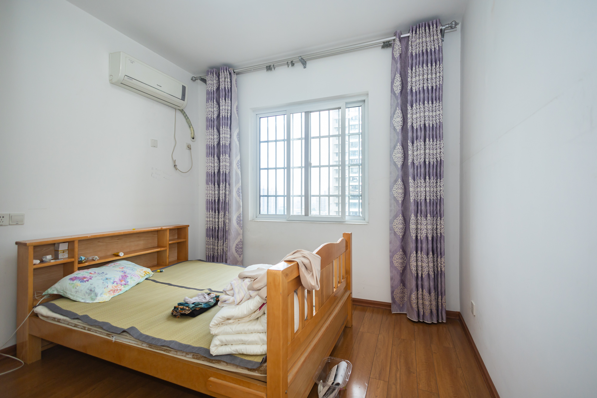 楚天世纪城东苑 3室2厅2卫 77.6万 楚天世纪城东苑 3室2厅2卫 77.6万卧室