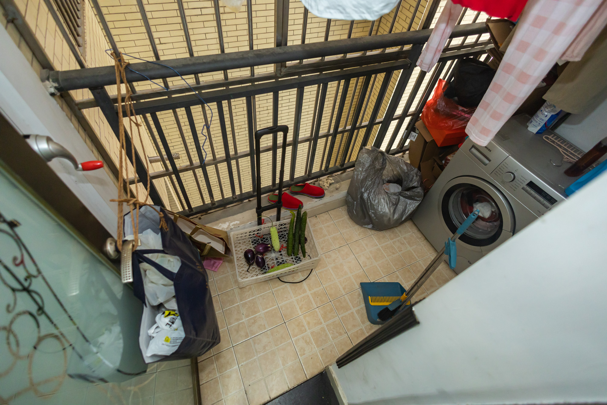 楚天世纪城东苑 3室2厅2卫 77.6万 楚天世纪城东苑 3室2厅2卫 77.6万阳台