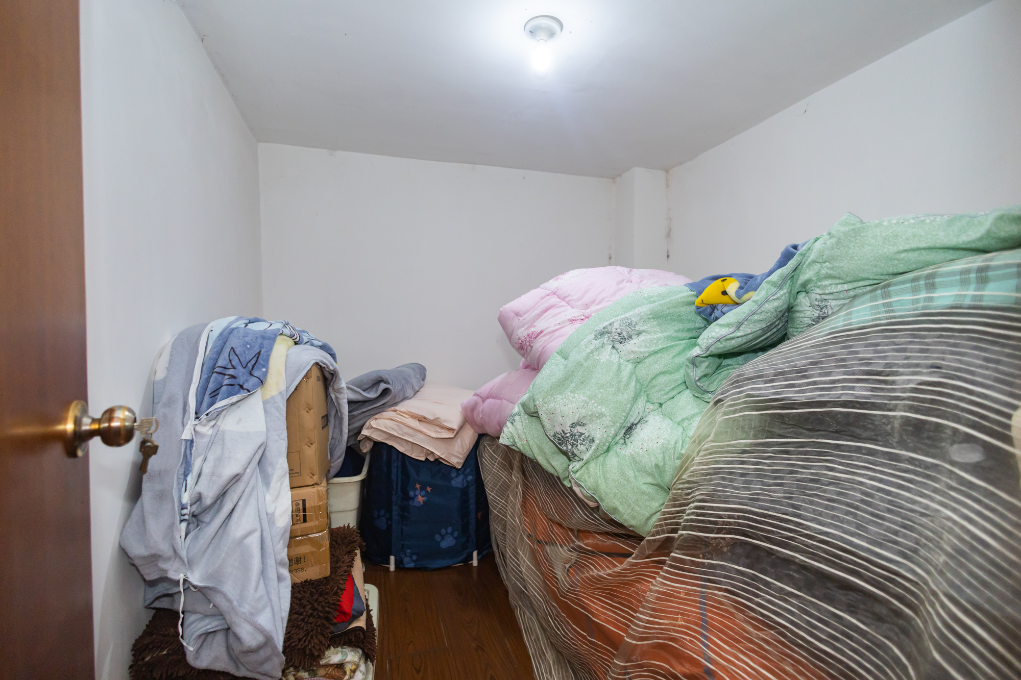 湘绣城 4室2厅1卫 84.0万 湘绣城 4室2厅1卫 84.0万其他