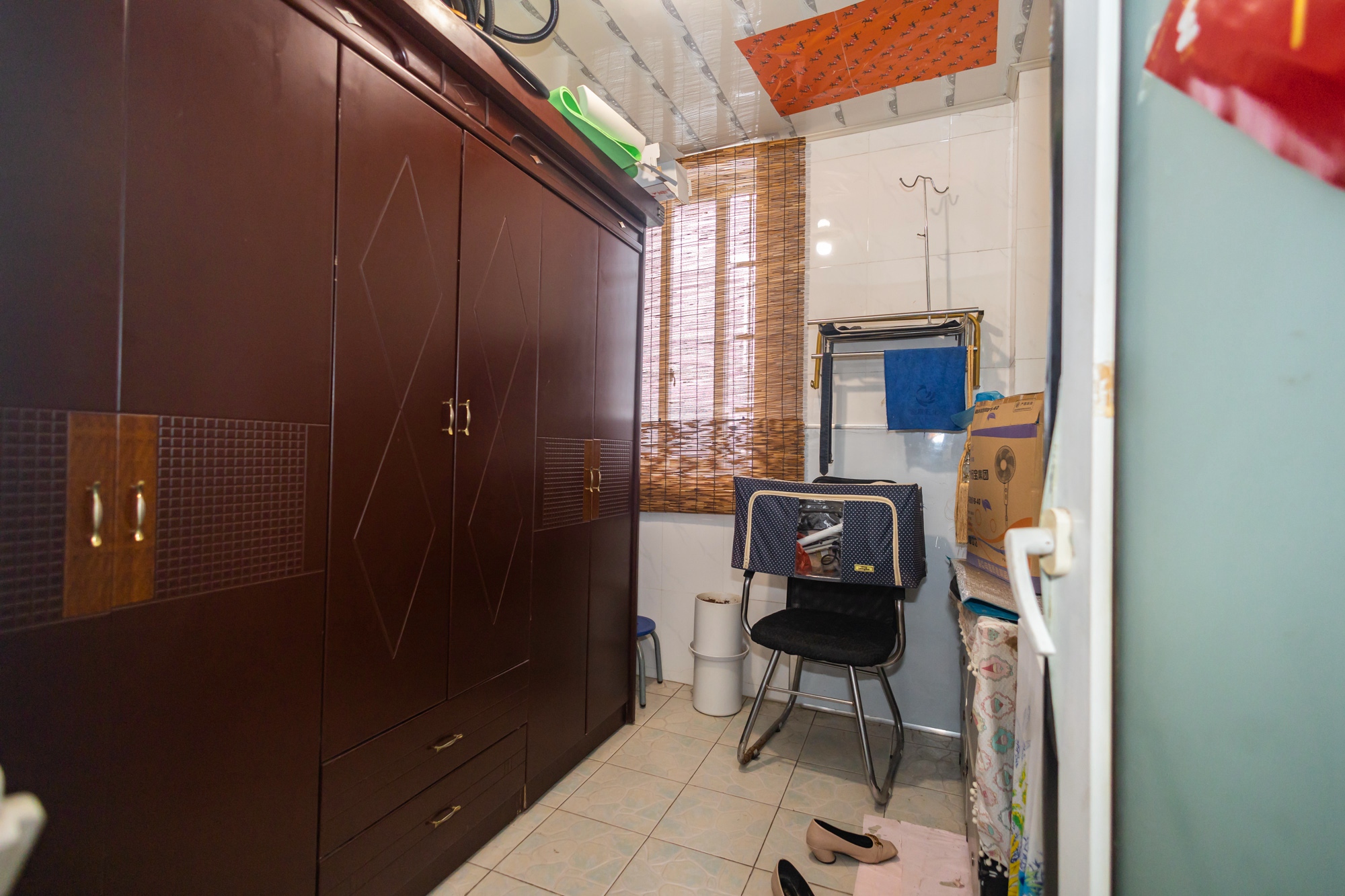 湘绣城 4室2厅1卫 84.0万 湘绣城 4室2厅1卫 84.0万卫生间