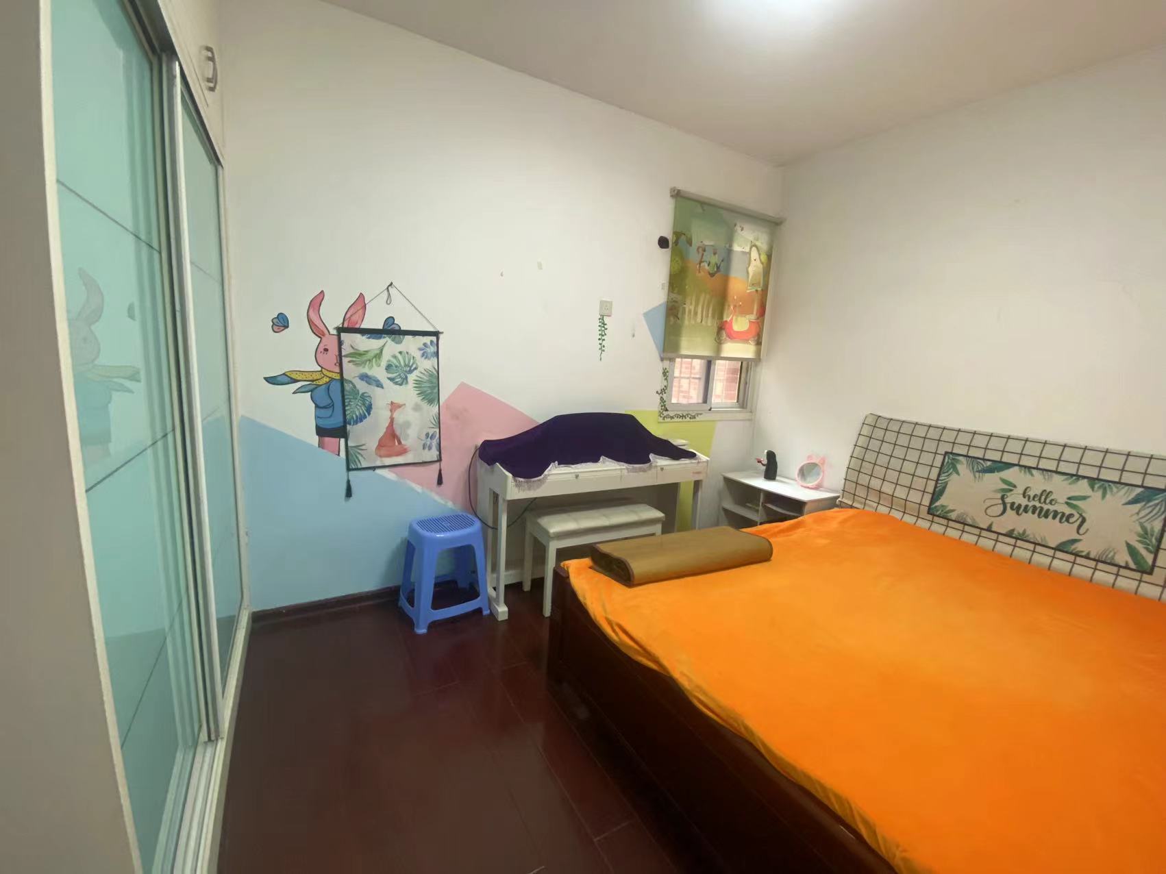 碧野华庭  3室2厅1卫    42.8万 碧野华庭  3室2厅1卫    42.8万室内图