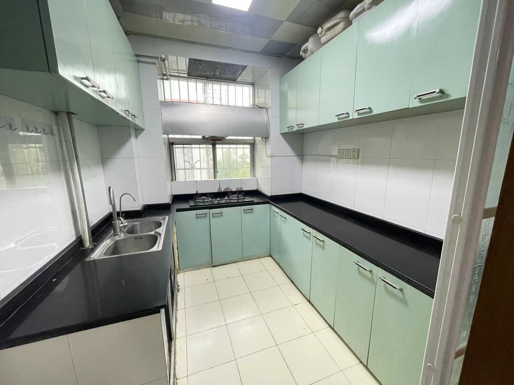 欣润楼 4室2厅2卫 52.0万 欣润楼 4室2厅2卫 52.0万室内图