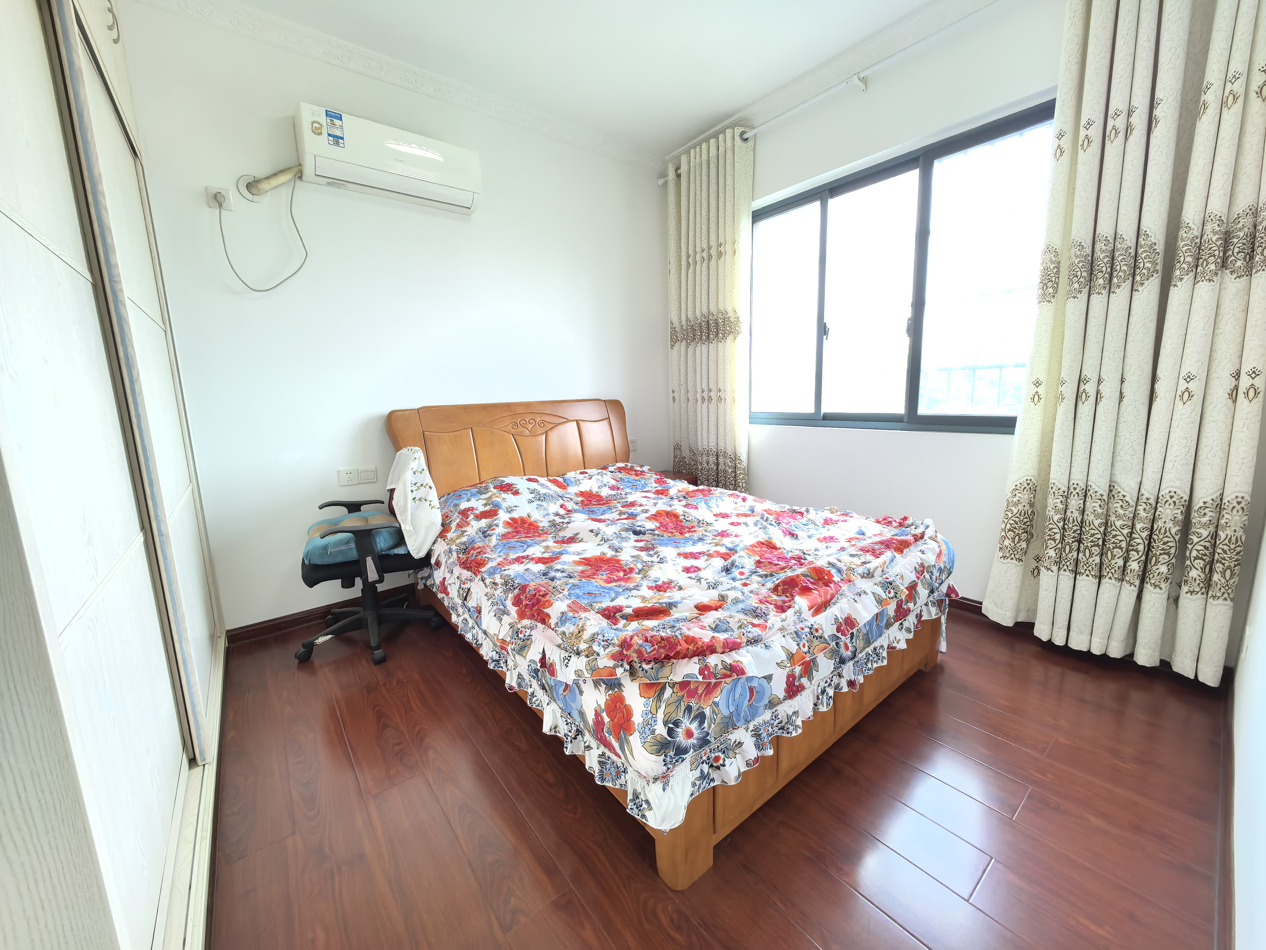 上善国际(翰林府) 3室2厅2卫 75.0万 上善国际(翰林府) 3室2厅2卫 75.0万室内图