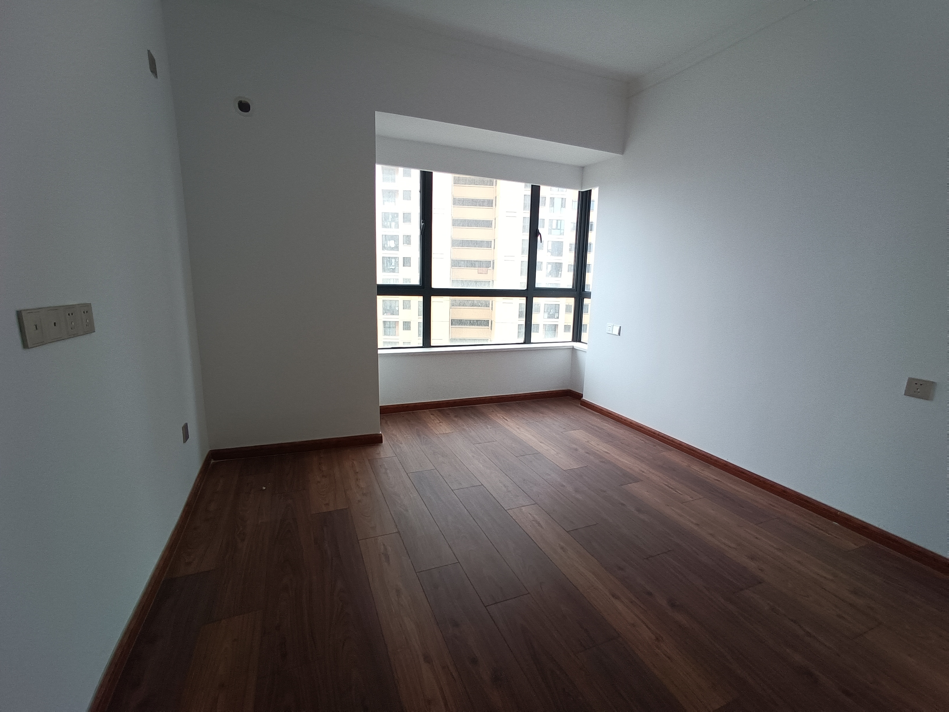 壹品熙园 5室2厅2卫 86.00万 壹品熙园 5室2厅2卫 86.00万室内图