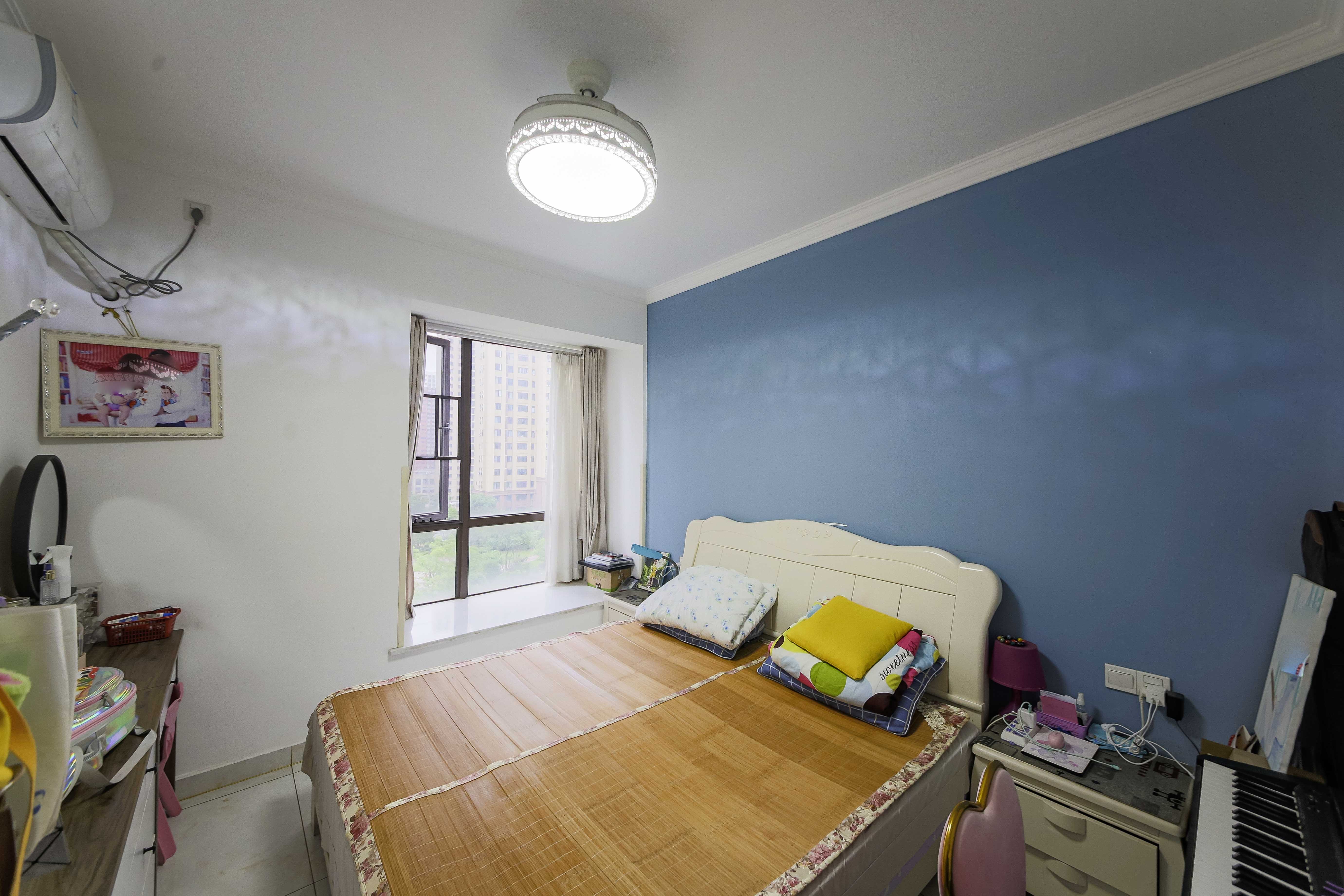 中建信和城 3室2厅1卫 113.8万 中建信和城 3室2厅1卫 113.8万卧室